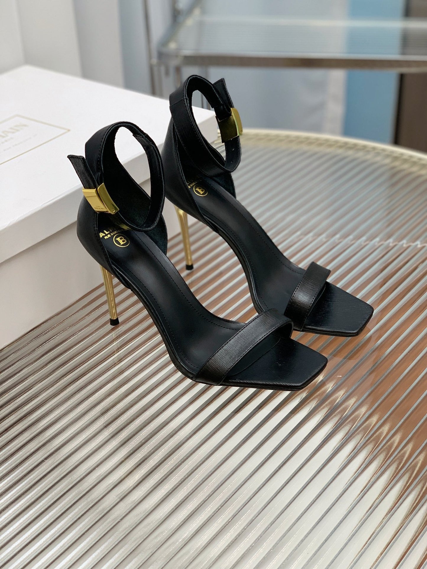 BALMAIN 25S METAL BUCKLE HIGH HEELS 95MM IN BLACK CALFSKIN - 35