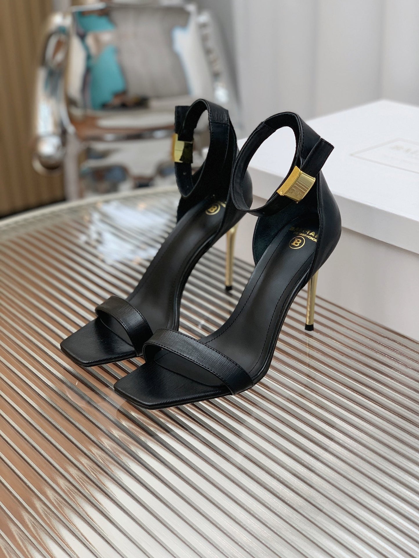BALMAIN 25S METAL BUCKLE HIGH HEELS 95MM IN BLACK CALFSKIN - 35
