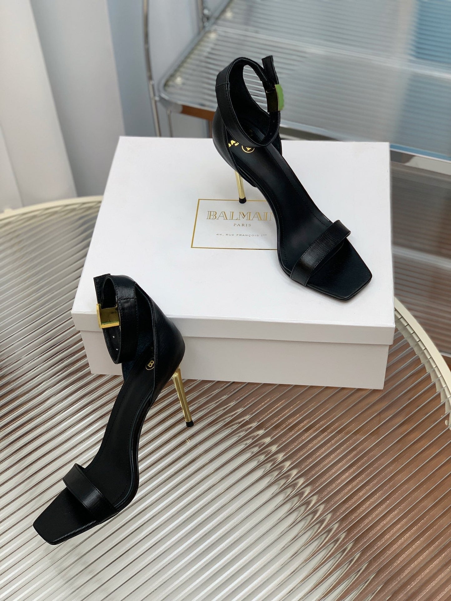 BALMAIN 25S METAL BUCKLE HIGH HEELS 95MM IN BLACK CALFSKIN - 35
