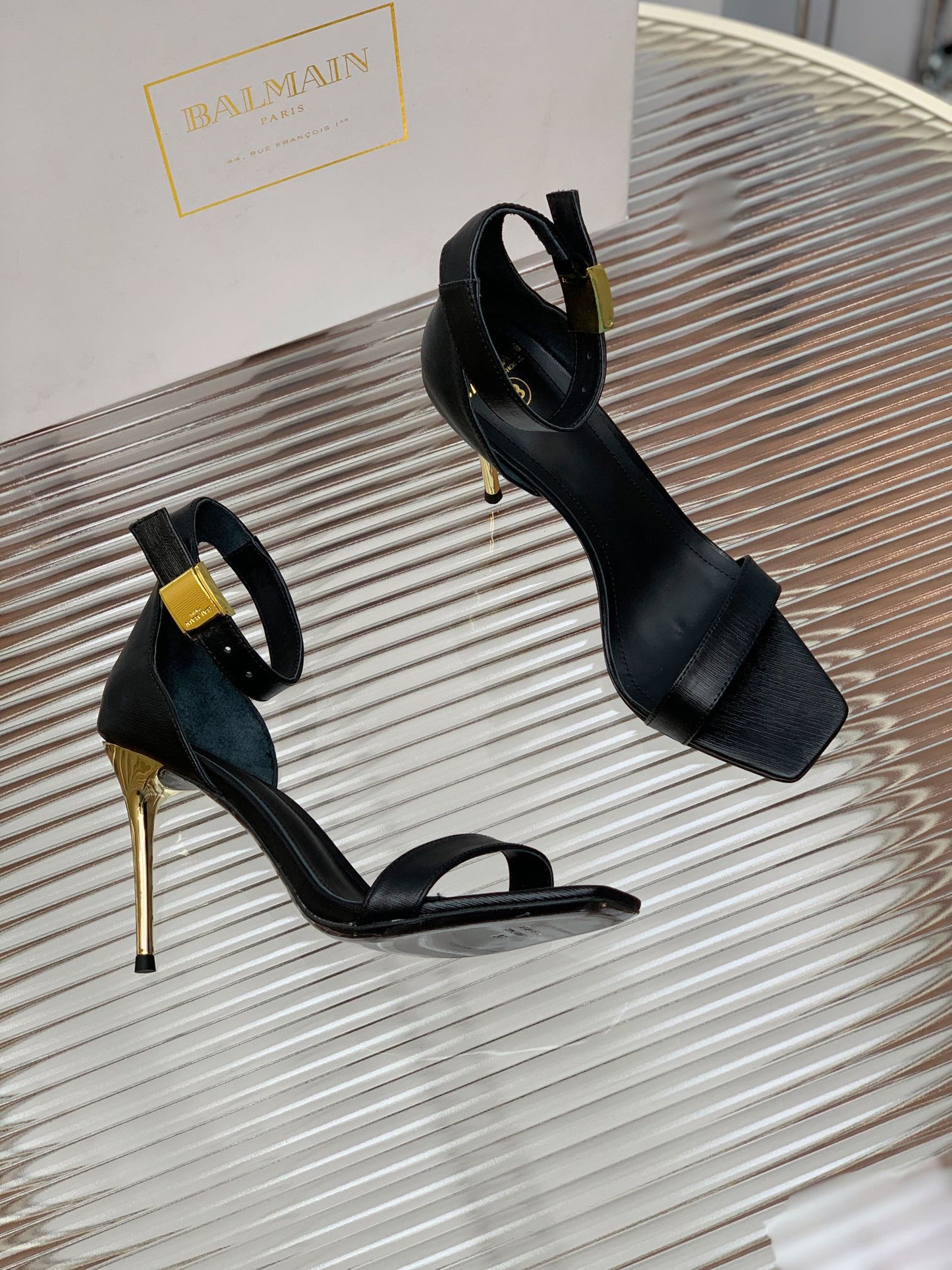 BALMAIN 25S METAL BUCKLE HIGH HEELS 95MM IN BLACK CALFSKIN - 35
