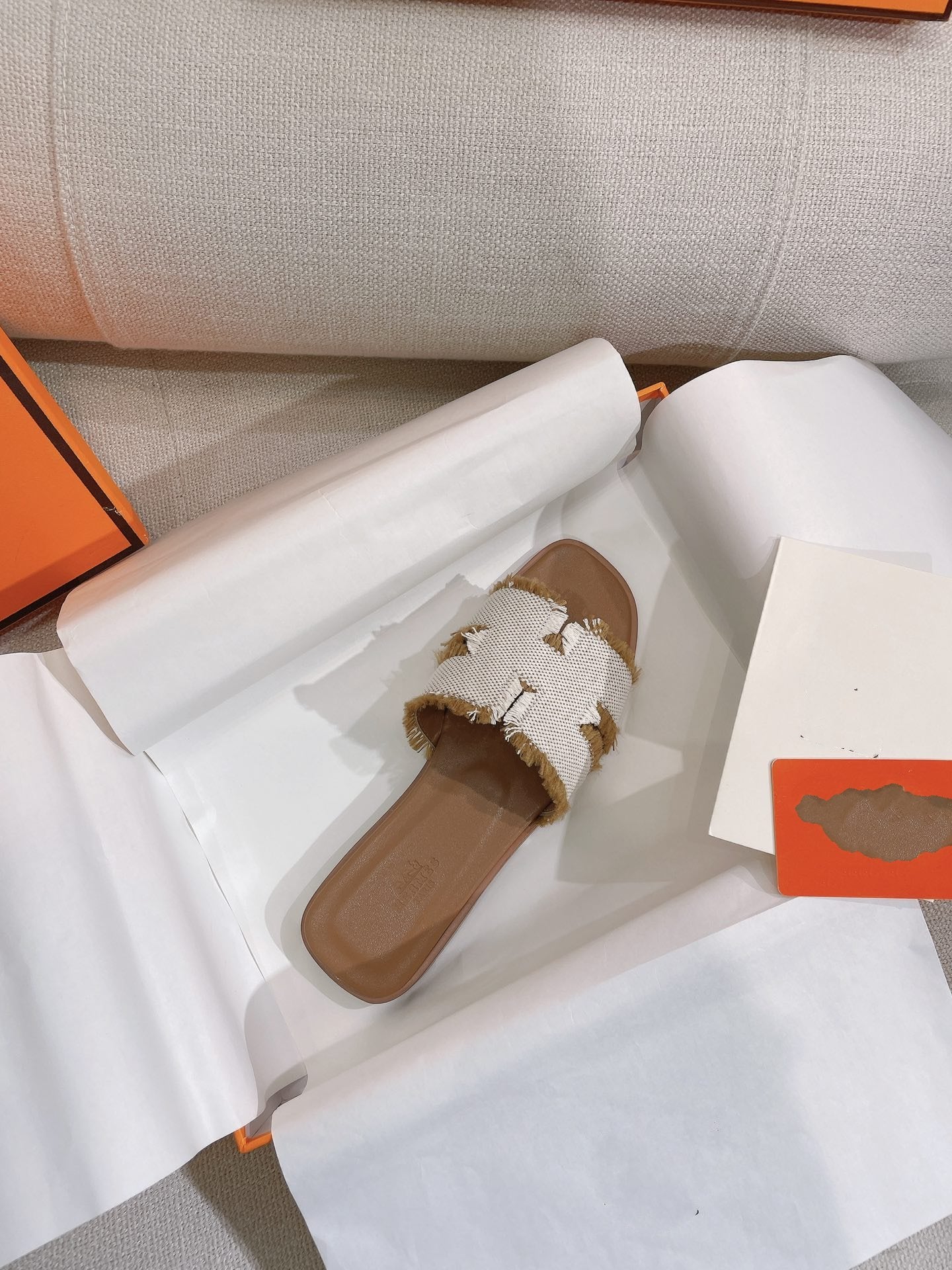 0RAN SANDAL GRAY CLOUD CANVAS - 35