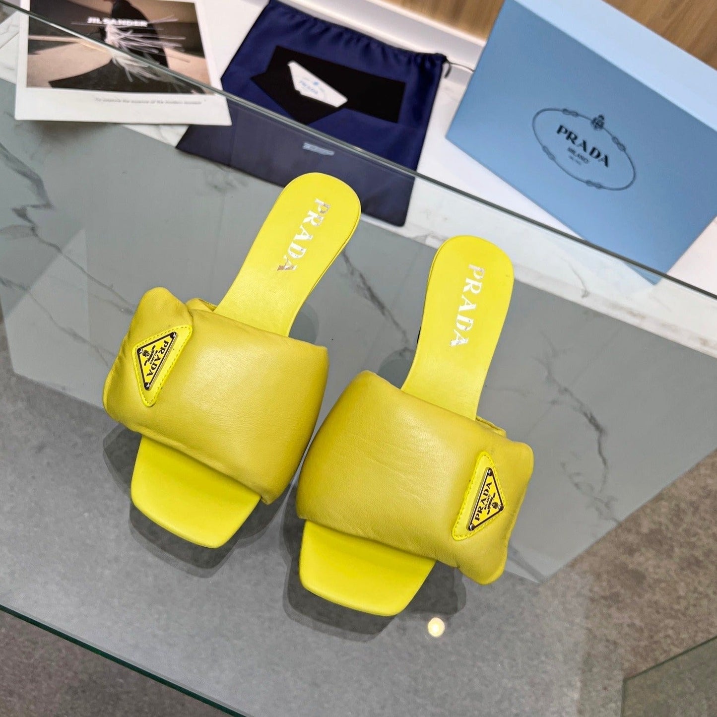 PRA SOFT PADDED NAPPA SANDALS 60 LEMON LAMBSKIN - 35