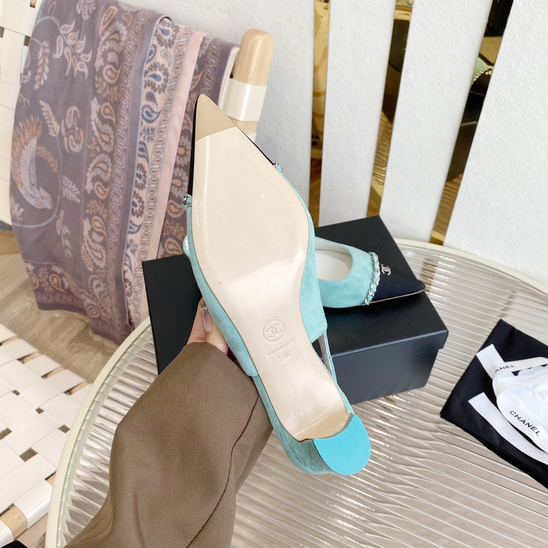 CC SLINGBACK 25S 30 MM IN PASTEL BLUE SUEDE WITH SILVER HARDWARE - 35
