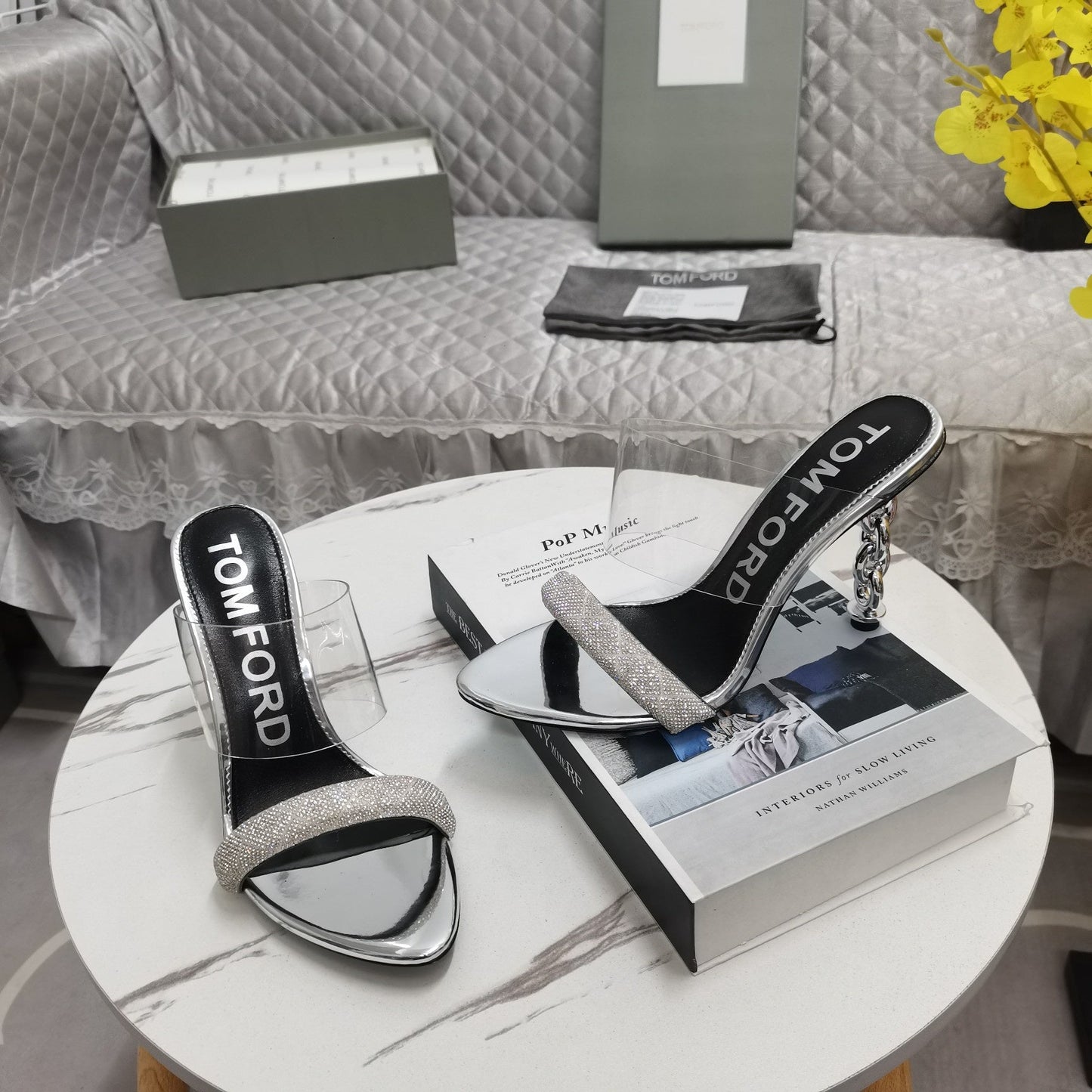 CRYSTAL HIGH HEEL MULE 10 CM IN SILVER LAMBSKIN