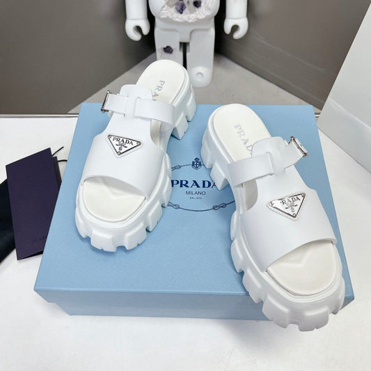 MONOLITH SLIPPER SANDALS IN WHITE RUBBER - 35