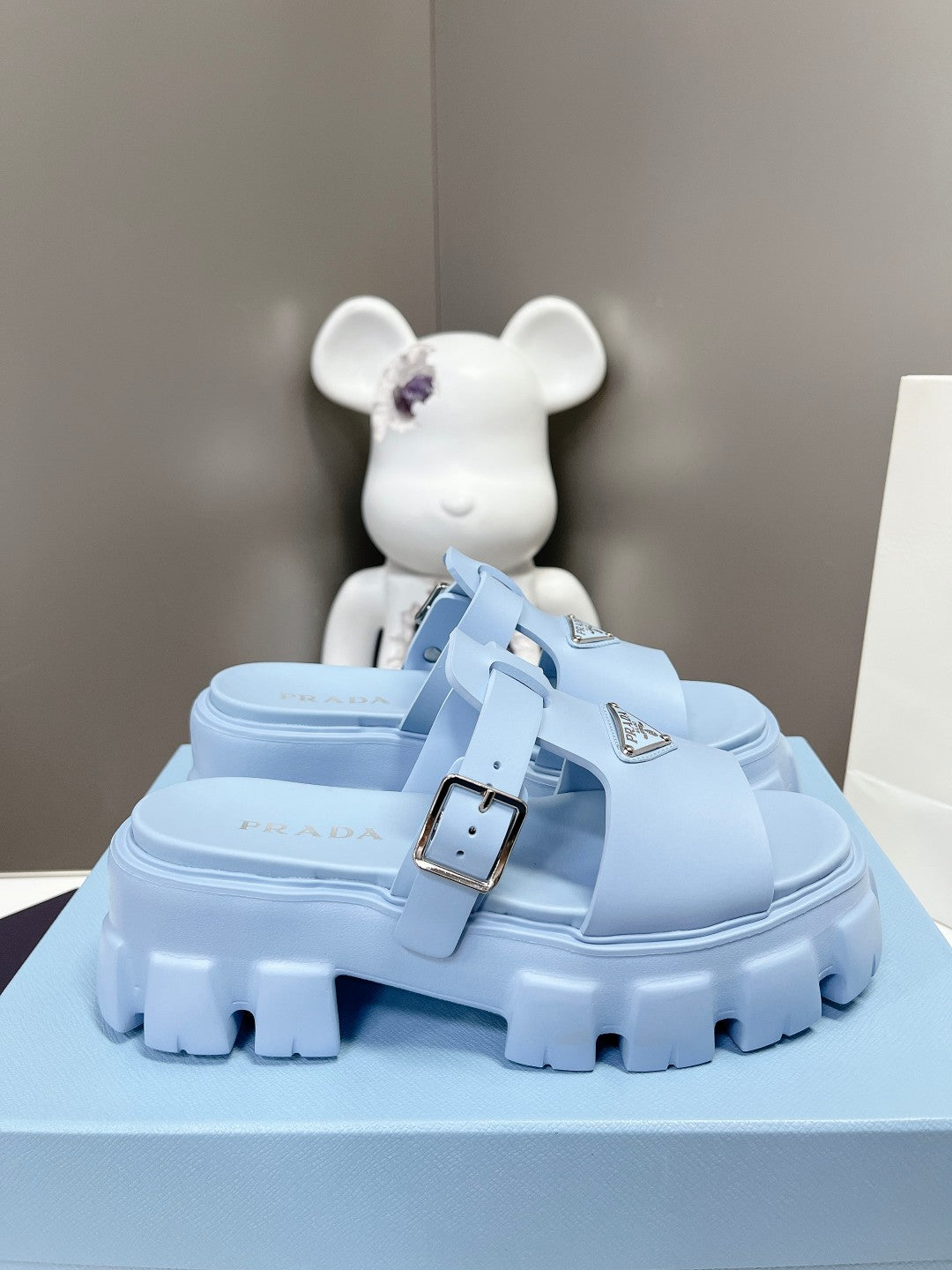 MONOLITH SLIPPER SANDALS IN SKY BLUE RUBBER - 35