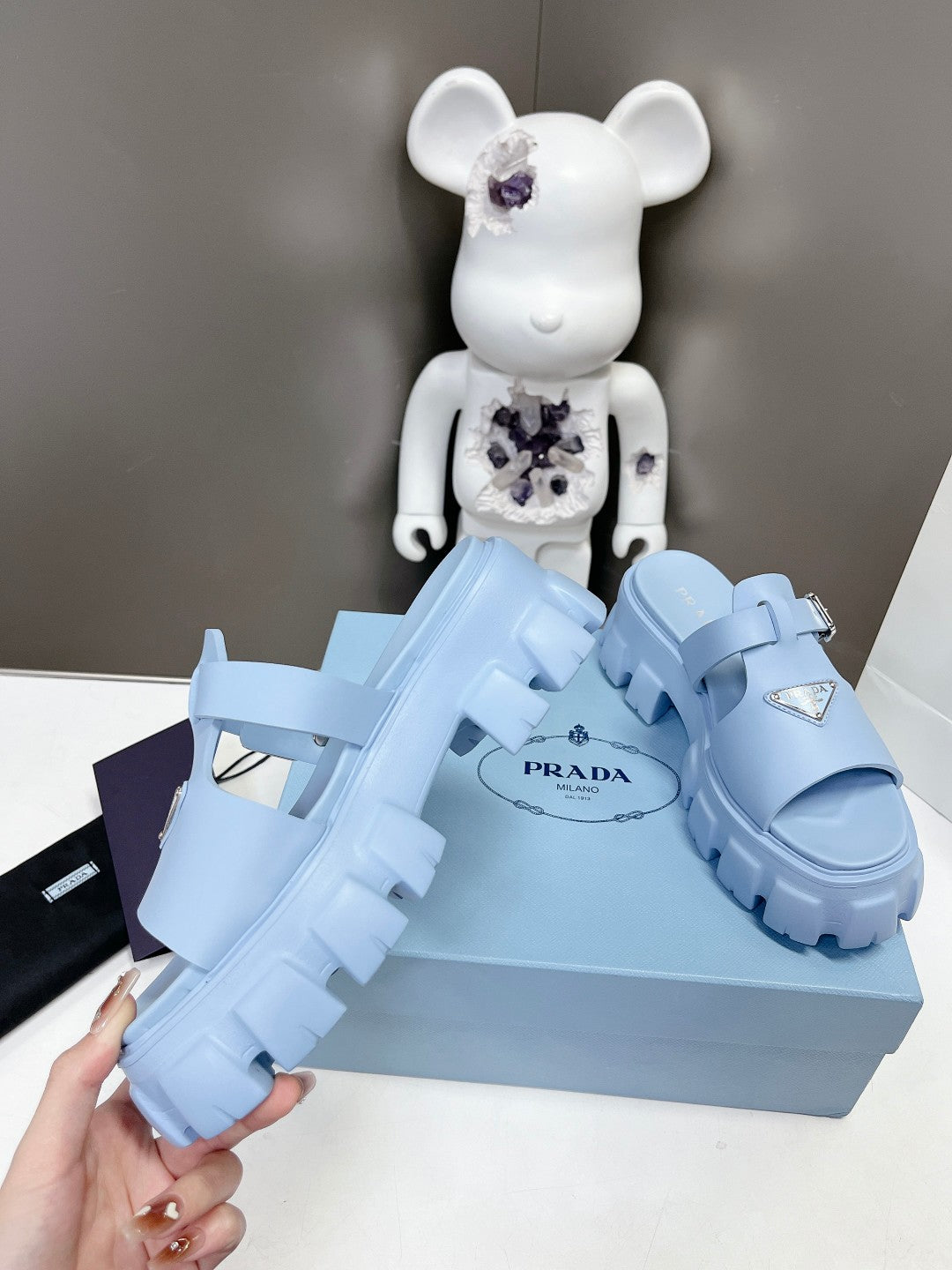 MONOLITH SLIPPER SANDALS IN SKY BLUE RUBBER - 35
