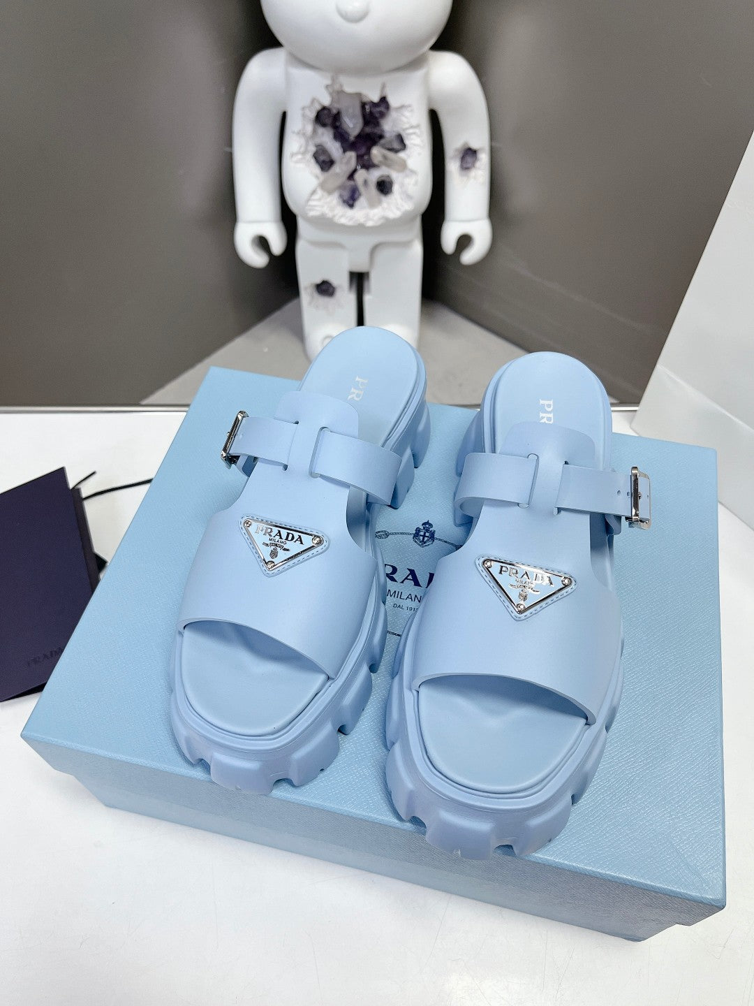 MONOLITH SLIPPER SANDALS IN SKY BLUE RUBBER - 35