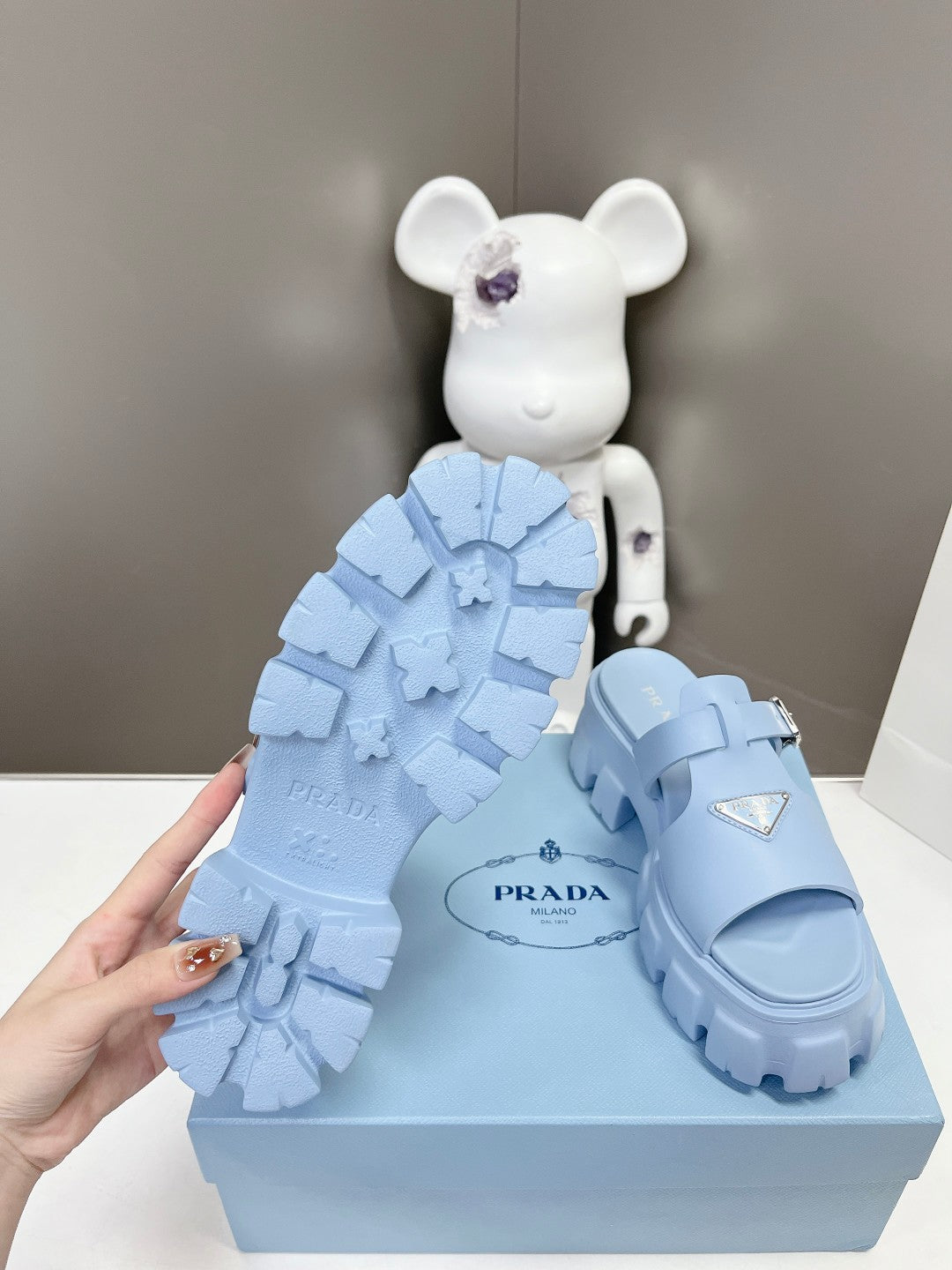 MONOLITH SLIPPER SANDALS IN SKY BLUE RUBBER - 35