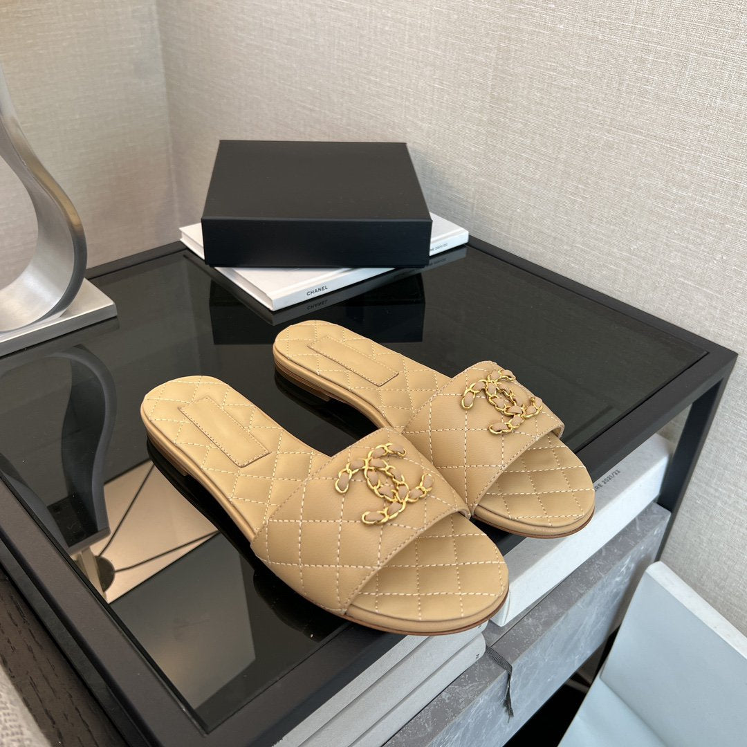 mule sandal beige quilted lambskin - 35