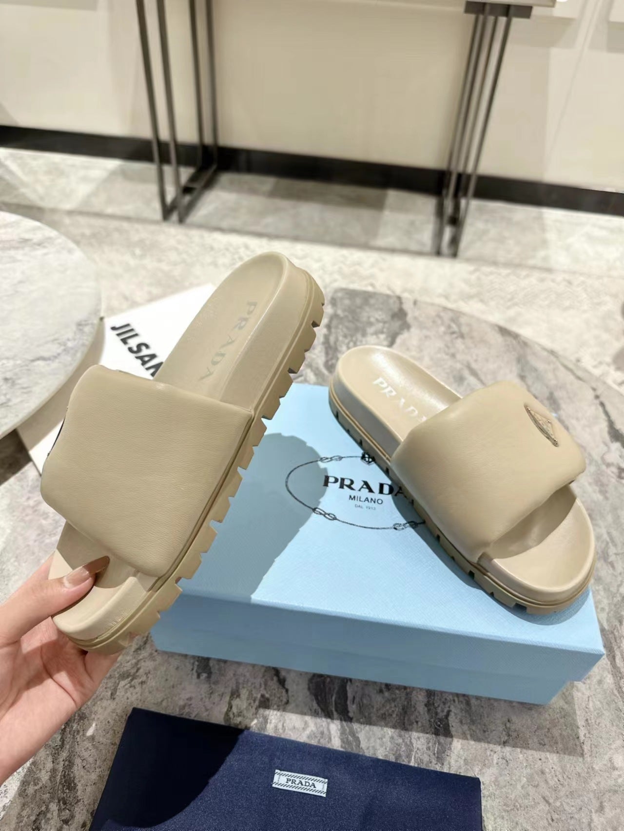 PRA SHEARLING SLIDES CREAMY WHITE LAMBSKIN - 35