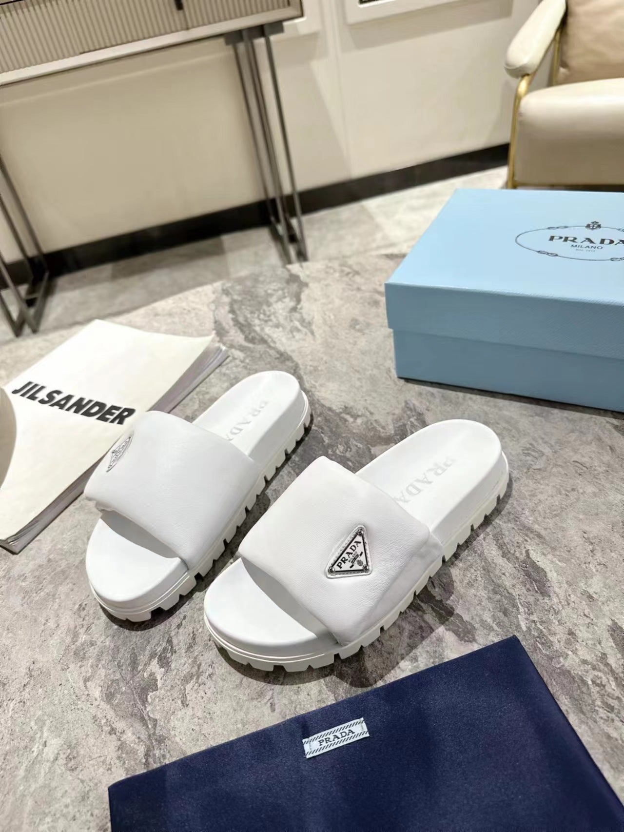 PRA SHEARLING SLIDES WHITE LAMBSKIN - 35
