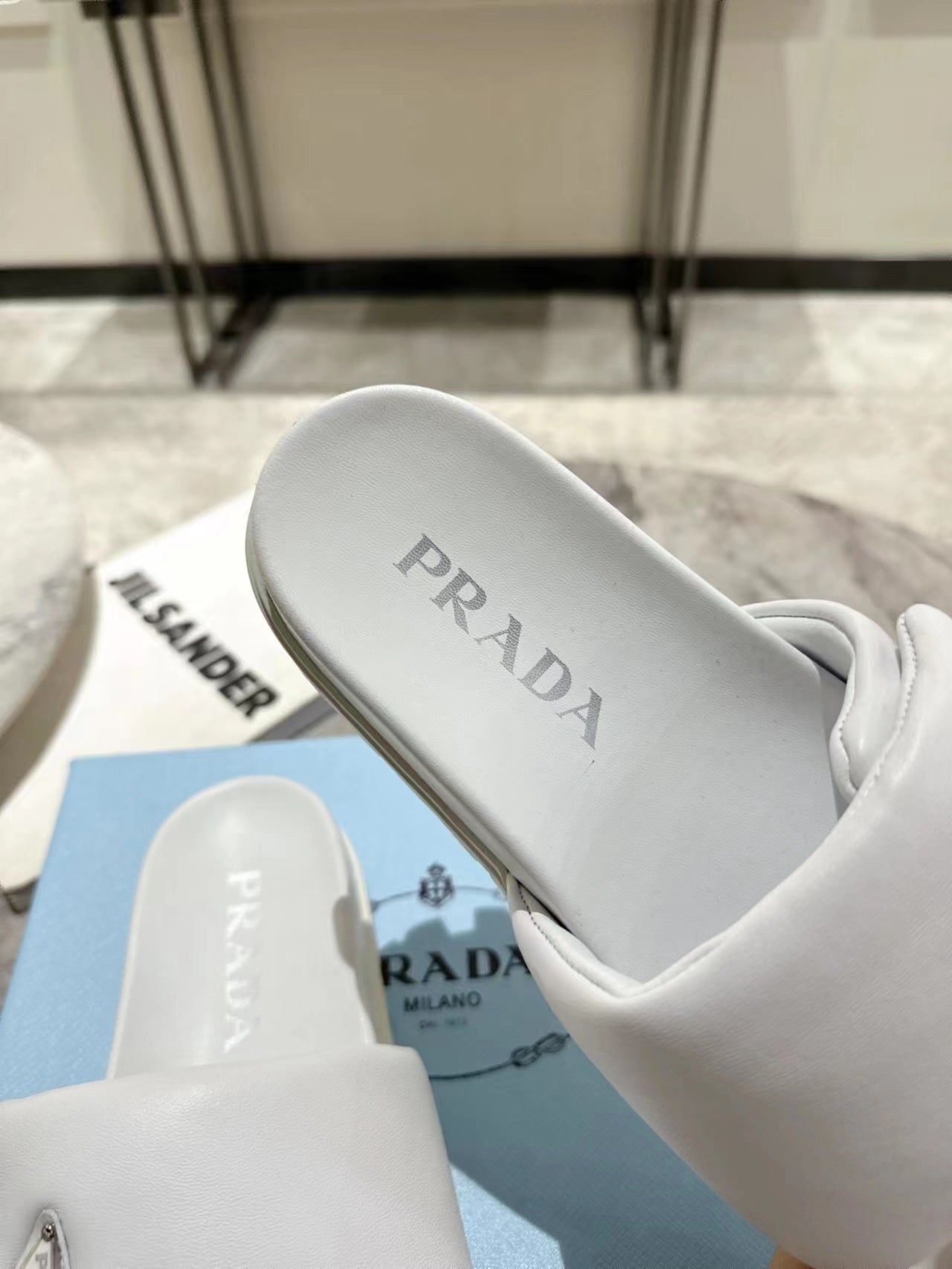 PRA SHEARLING SLIDES WHITE LAMBSKIN - 35