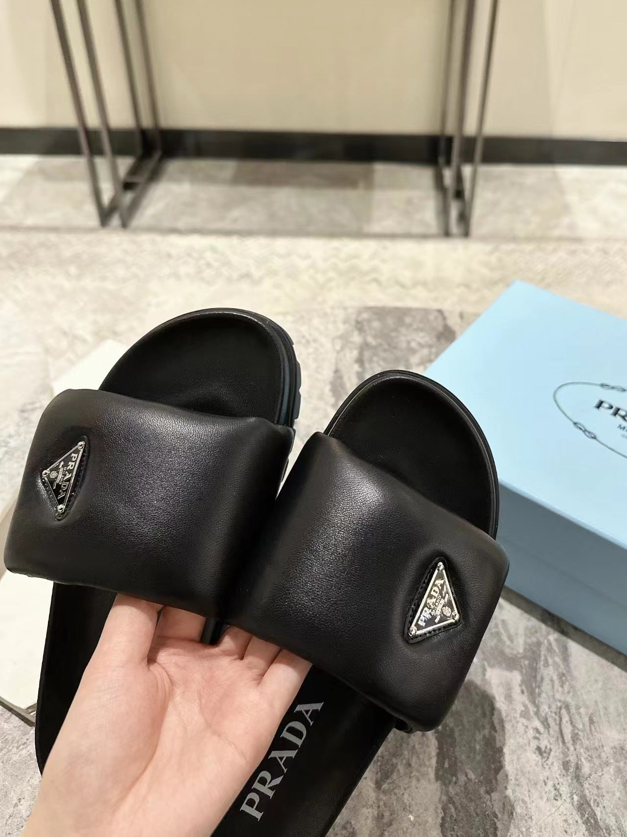 PRA SHEARLING SLIDES BLACK LAMBSKIN - 35