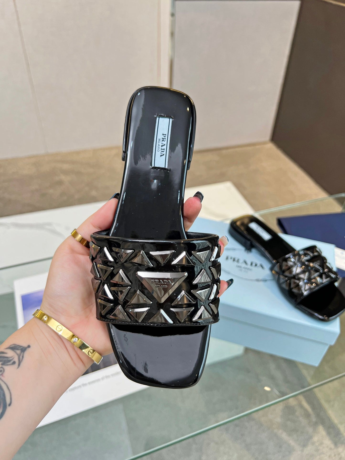 PRA EMBROIDERED SLIDES FLAT BLACK CALFSKIN - 35