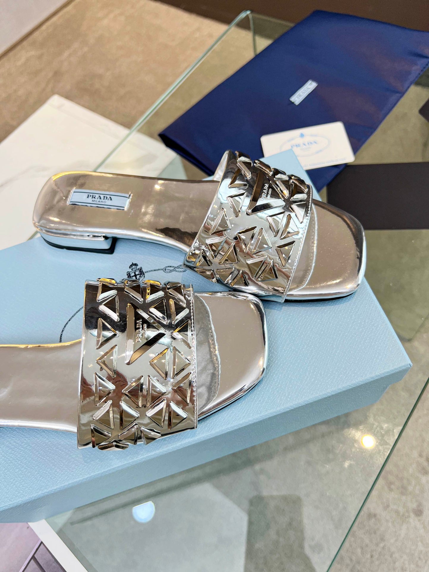 PRA EMBROIDERED SLIDES FLAT SILVER CALFSKIN - 35