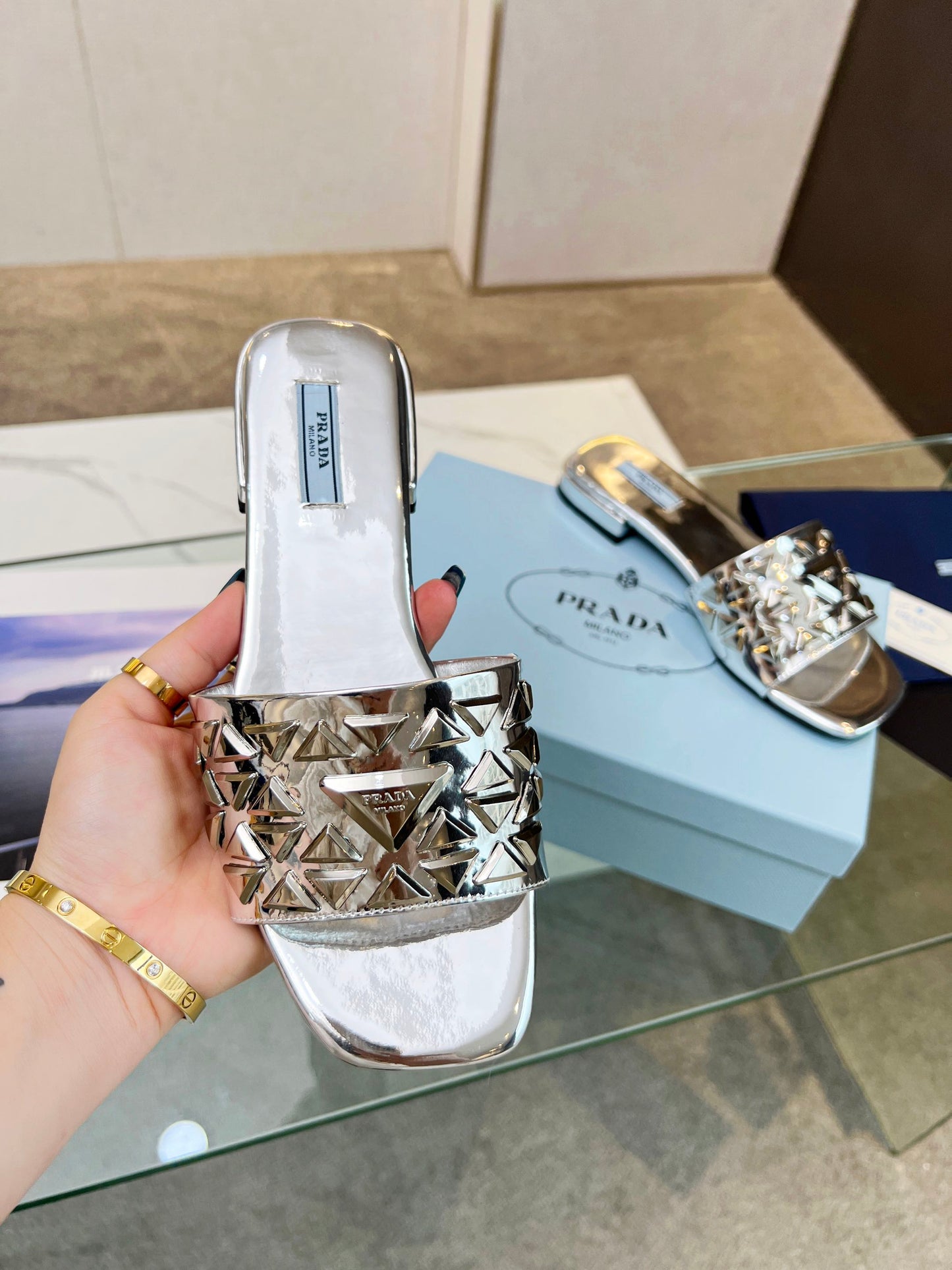 PRA EMBROIDERED SLIDES FLAT SILVER CALFSKIN - 35