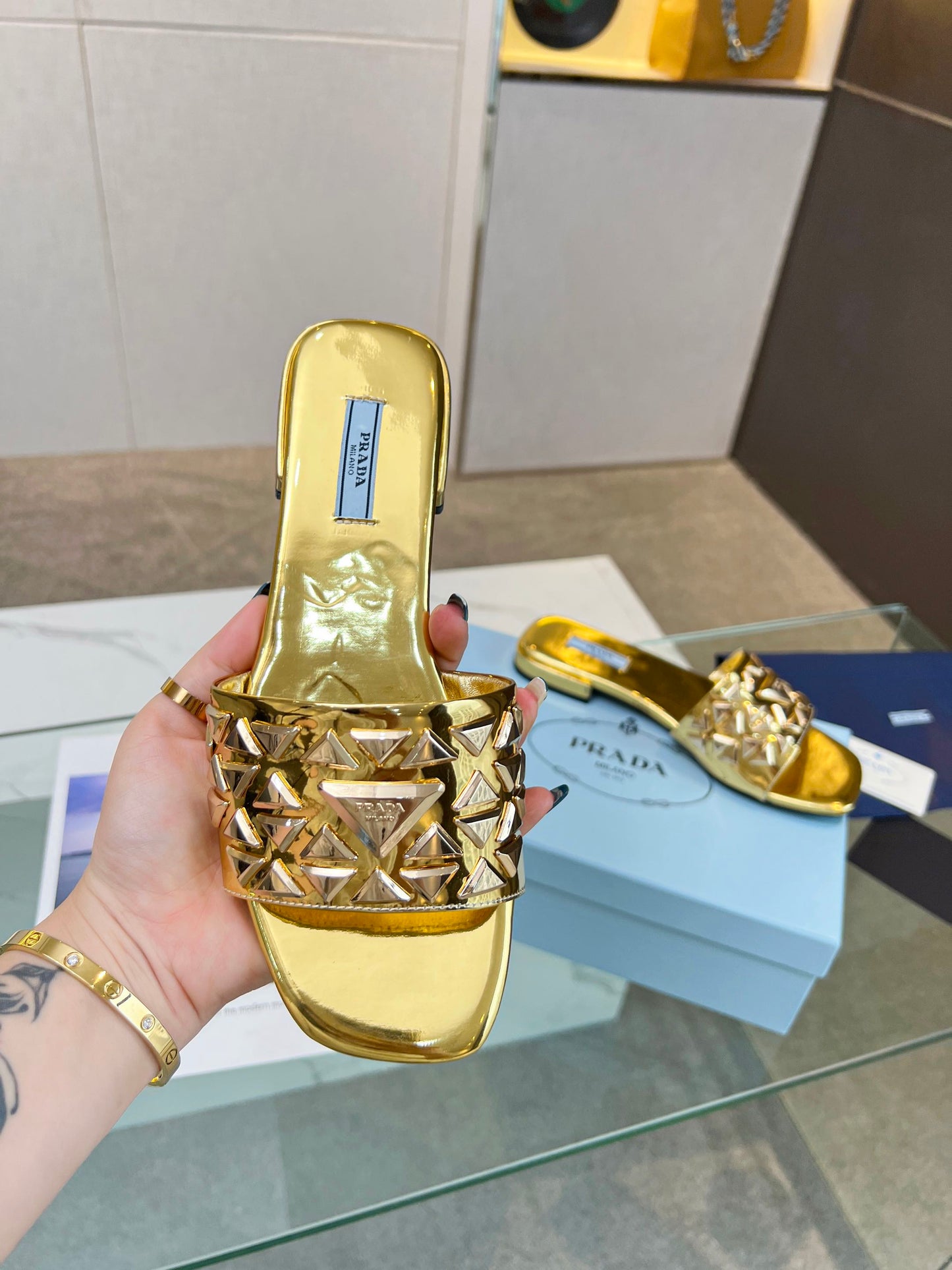 PRA EMBROIDERED SLIDES FLAT METALLIC GOLD CALFSKIN - 35