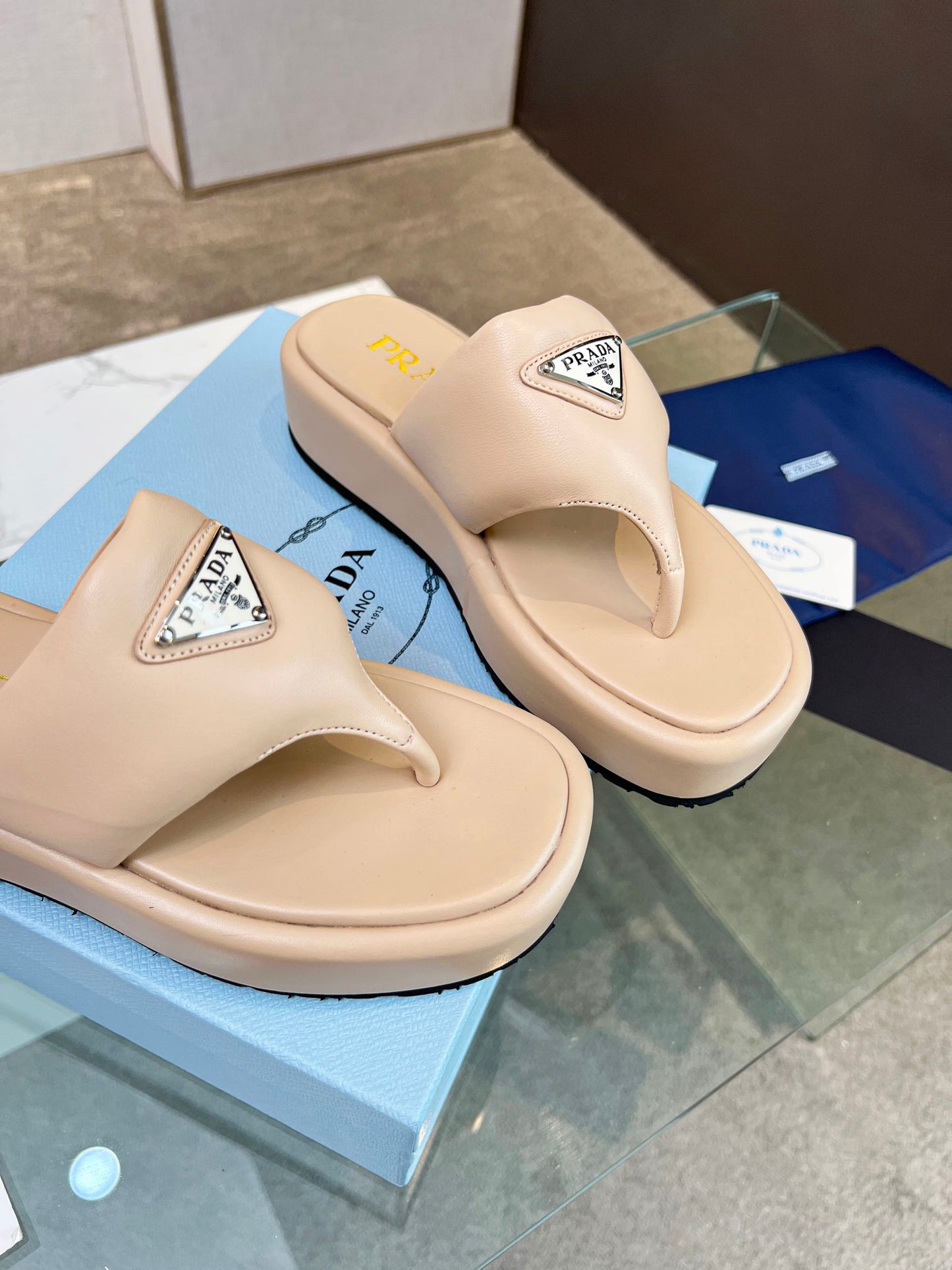 PRA SOFT PADDED NAPPA THONG WEDGE SANDALS TUSCAN LAMBSKIN - 35