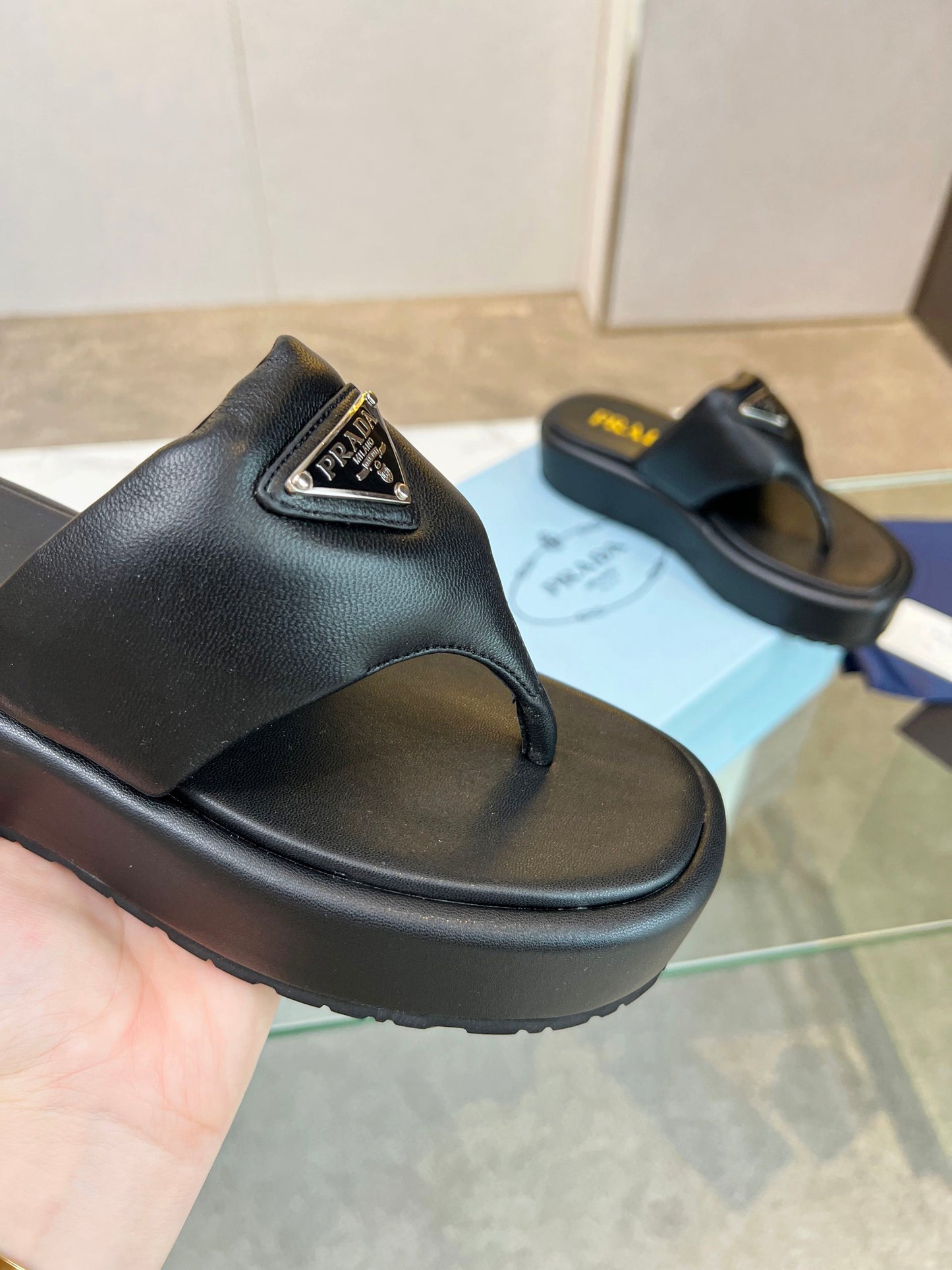 PRA SOFT PADDED NAPPA THONG WEDGE SANDALS BLACK LAMBSKIN - 35