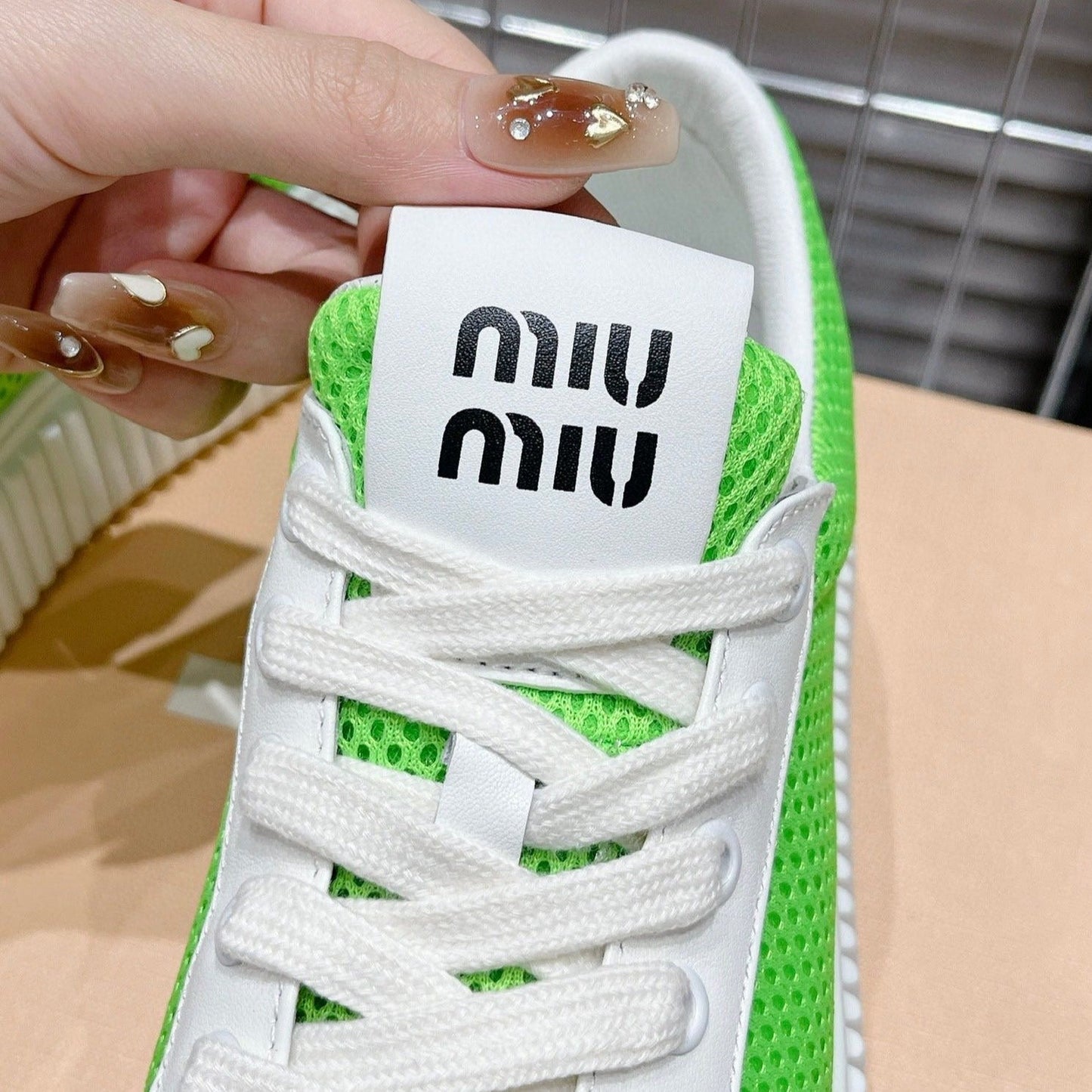 SNEAKERS THICK-SOLED SHAMROCK COLOR MESH COWHIDE - 35