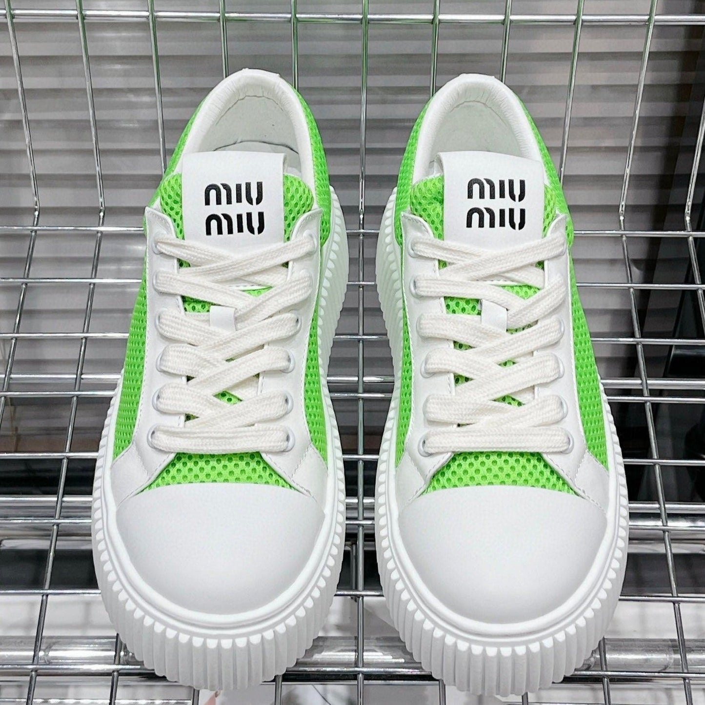 SNEAKERS THICK-SOLED SHAMROCK COLOR MESH COWHIDE - 35