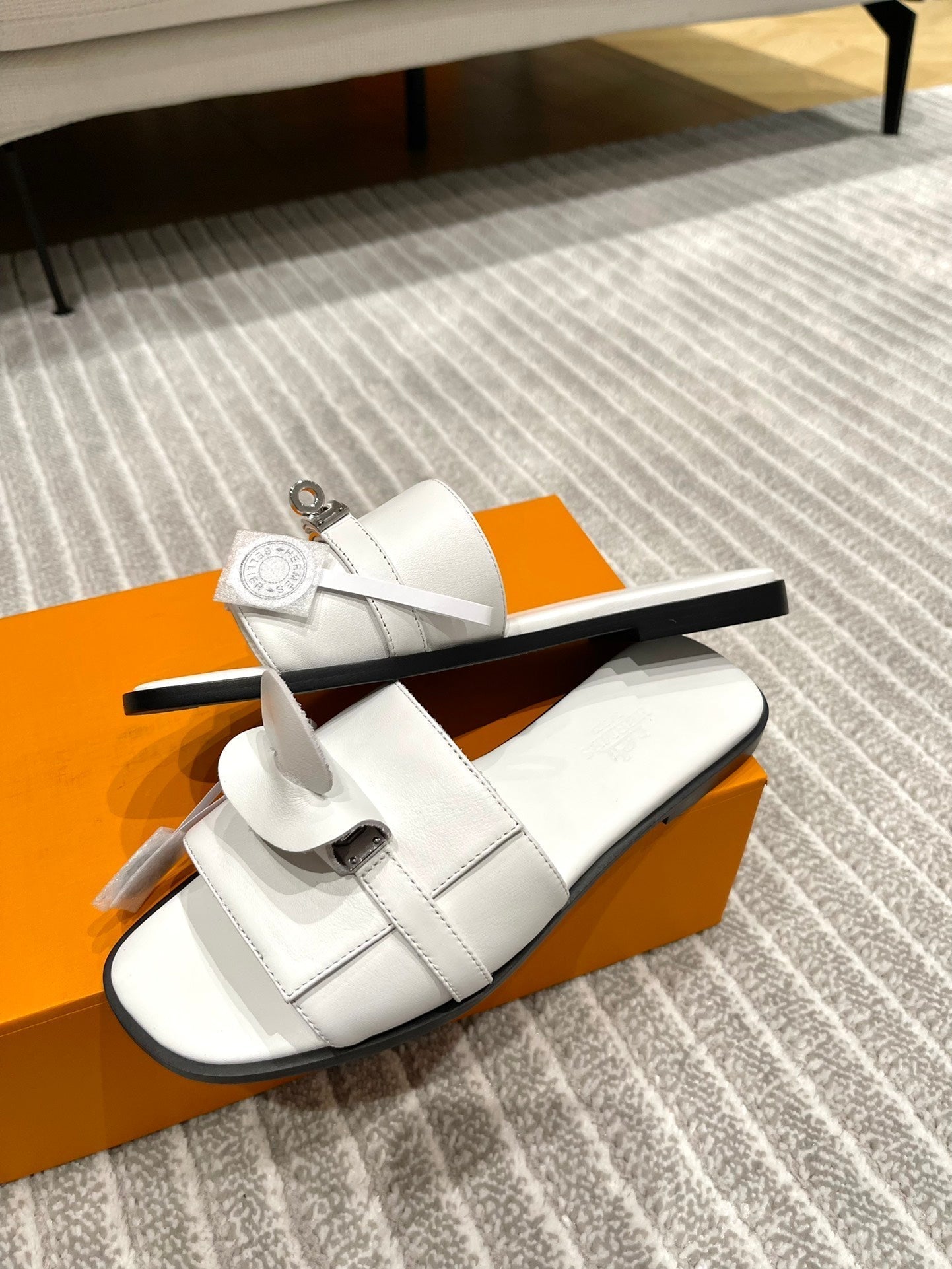 GABRIEL SANDAL WHITE CALFSKIN - 35
