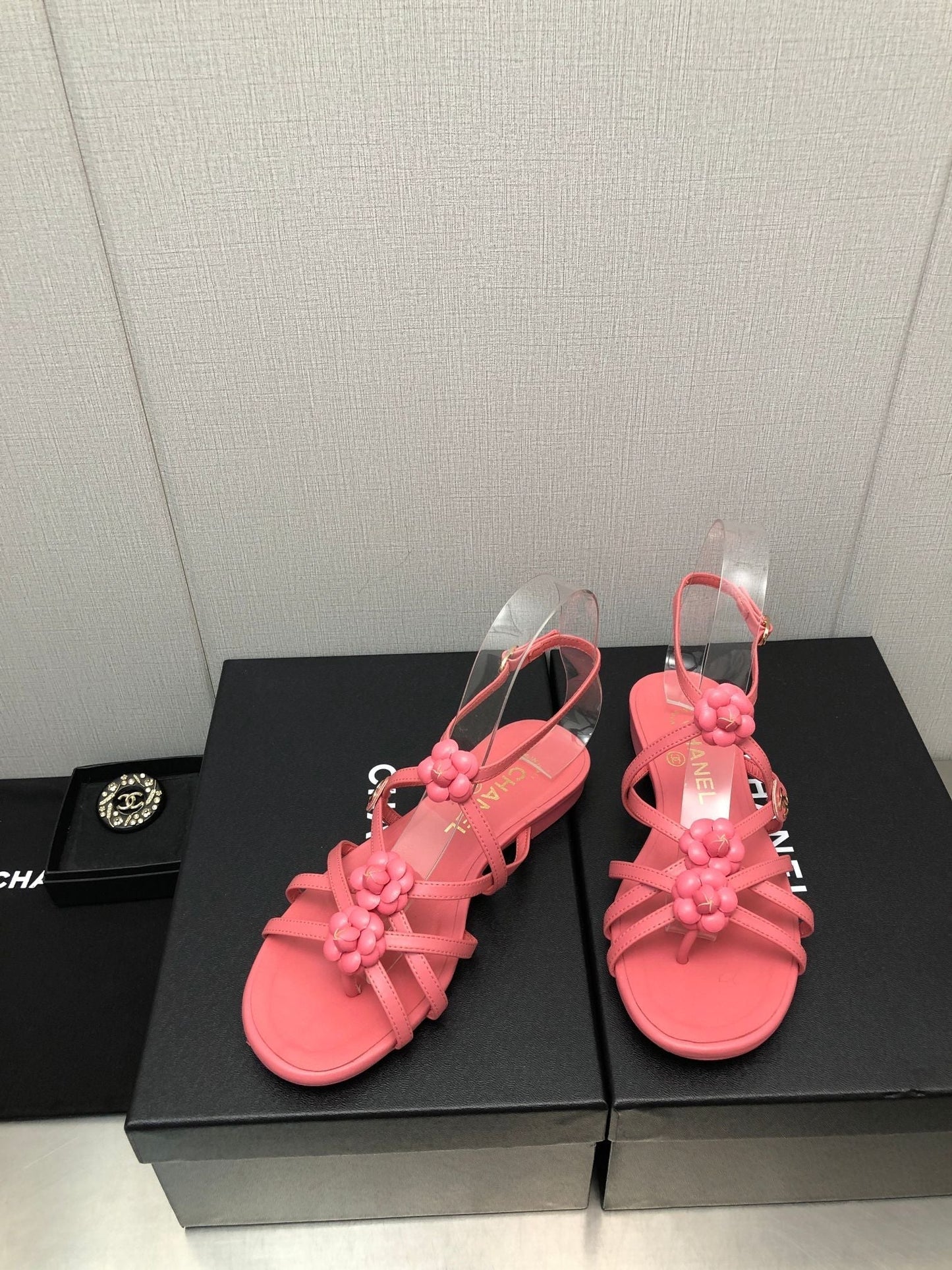 FLORAL FLAT SANDAL IN DARK PINK LAMBSKIN - 35