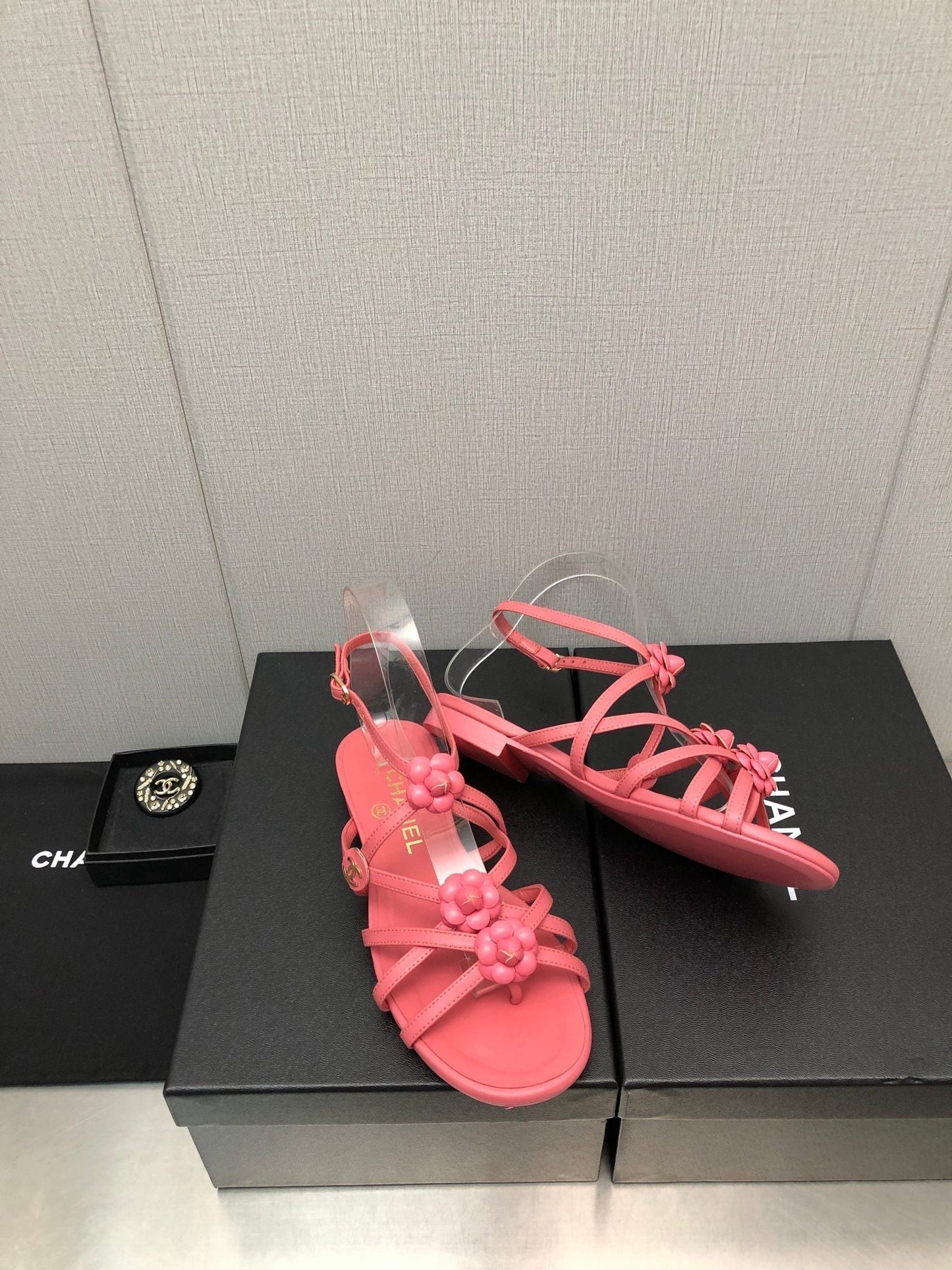 FLORAL FLAT SANDAL IN DARK PINK LAMBSKIN - 35
