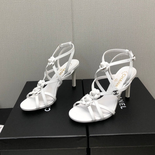 FLORAL HIGH HEEL SANDAL IN WHITE LAMBSKIN - 35