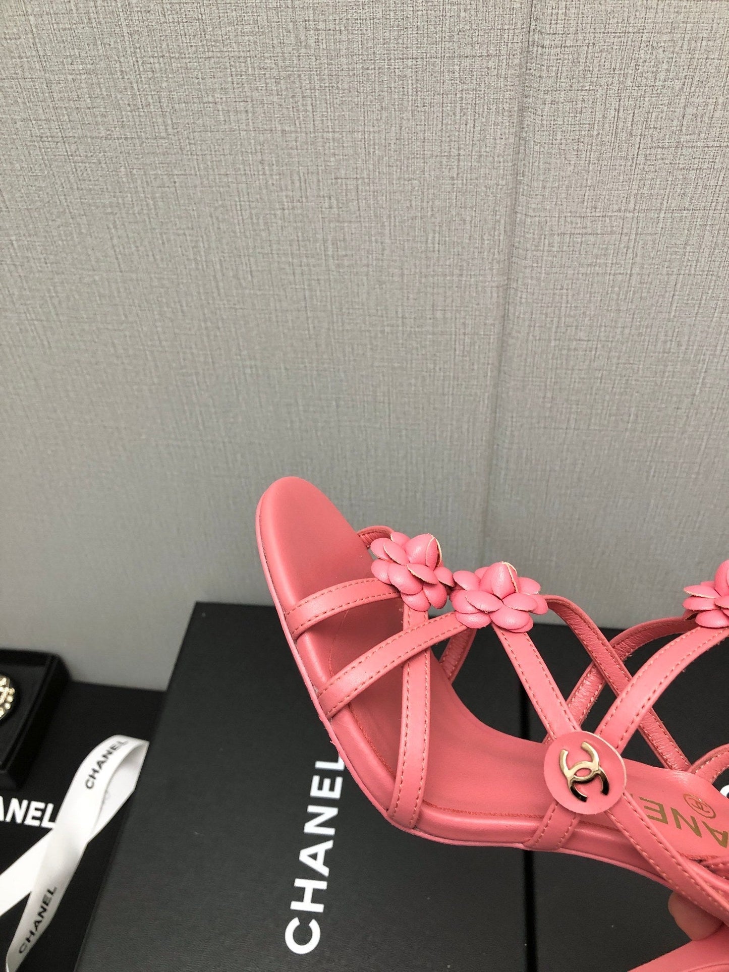 FLORAL HIGH HEEL SANDAL IN DARK PINK LAMBSKIN - 35