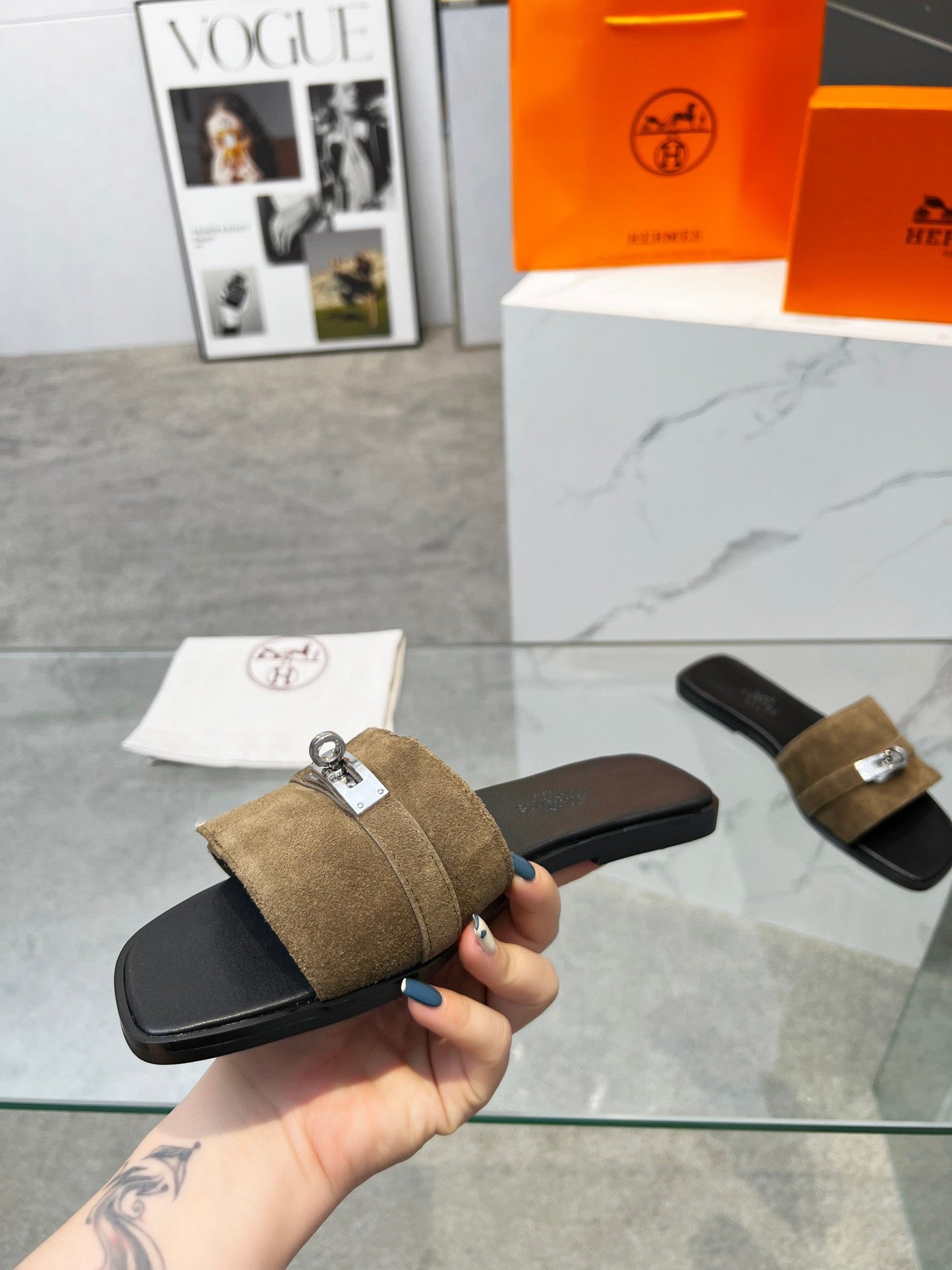 Giulia Sandal Brown Suede Black Calfskin - 35