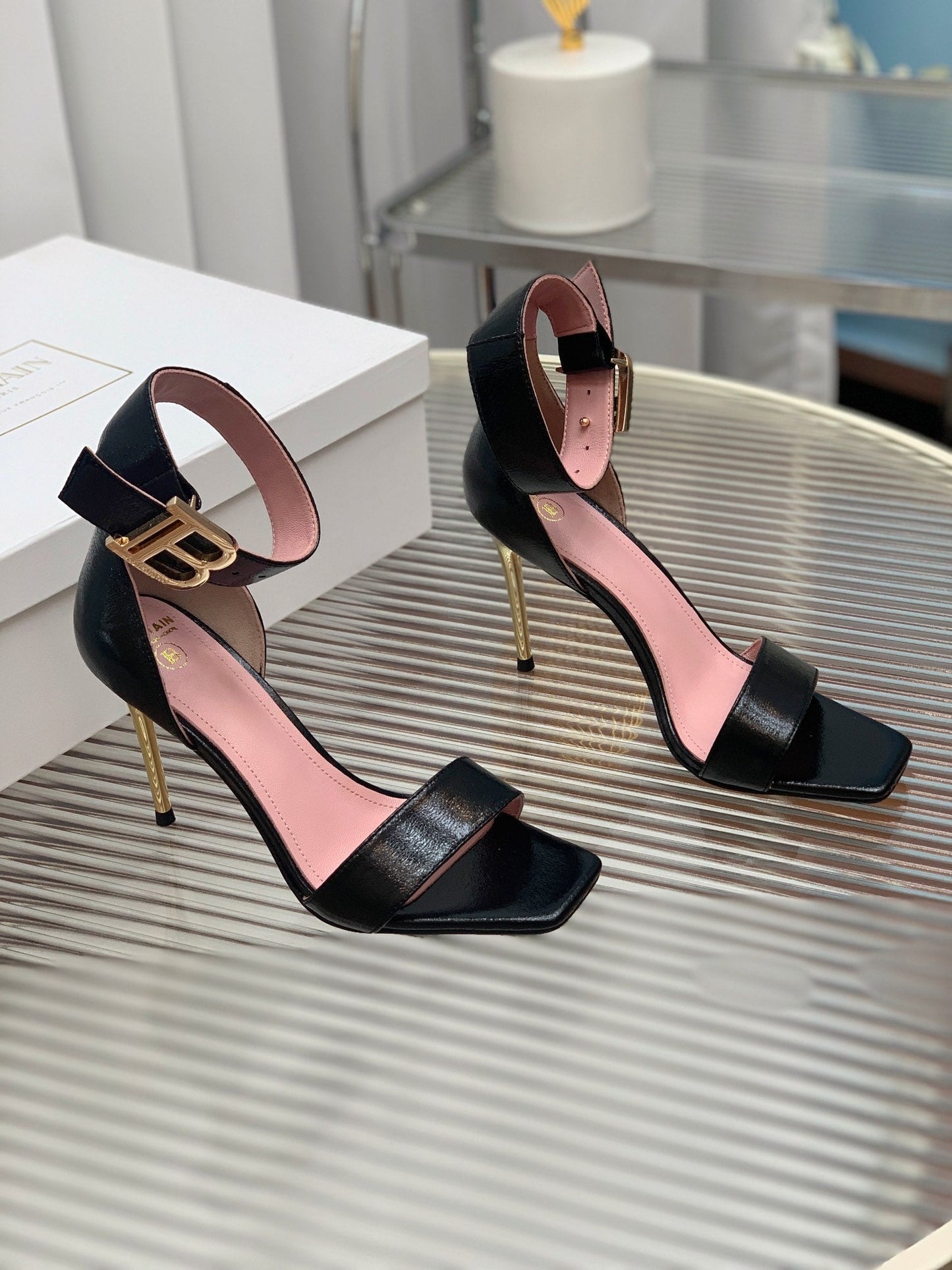 BALMAIN 25S B STRAP HIGH HEEL SANDALS 95MM IN BLACK GLOSSY CALFSKIN - 35