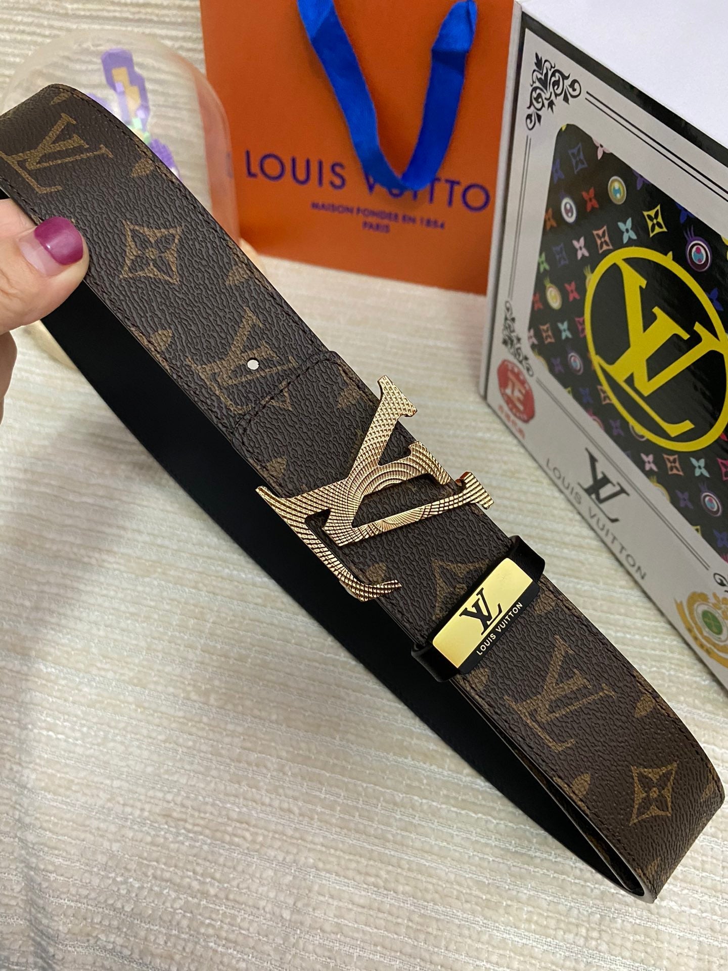 LV 25S BELT 38 MM IN DARK BROWN CALFSKIN PRINT PATTERNS 593286 - 26-28