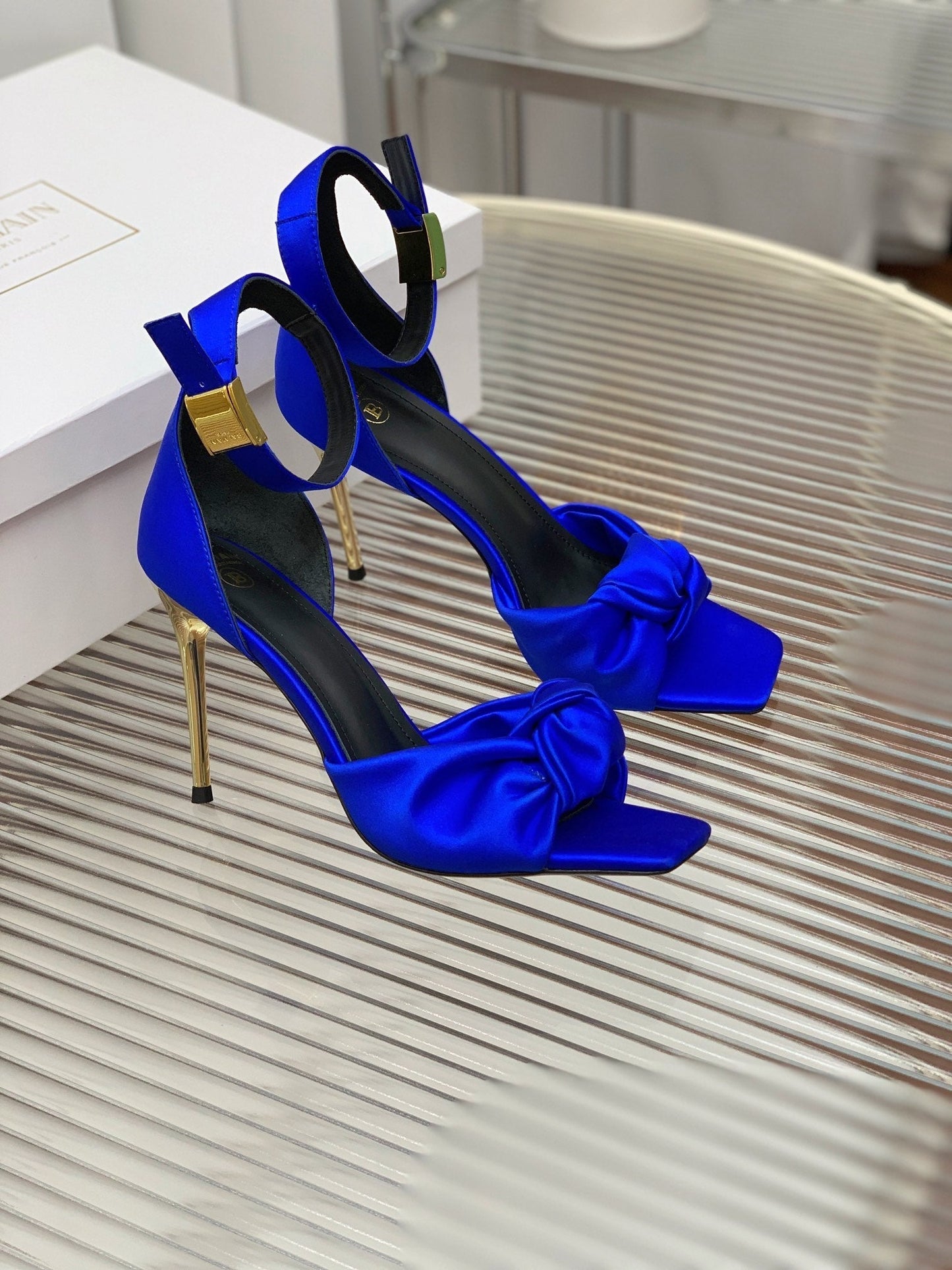 BALMAIN 25S KNOTTED HIGH HEELS 95MM IN DARK BLUE SATIN - 35