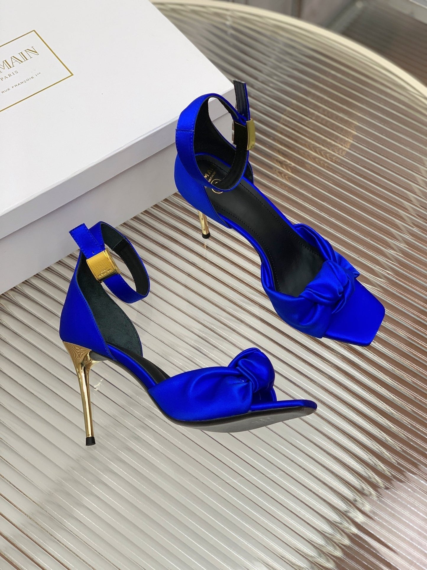 BALMAIN 25S KNOTTED HIGH HEELS 95MM IN DARK BLUE SATIN - 35
