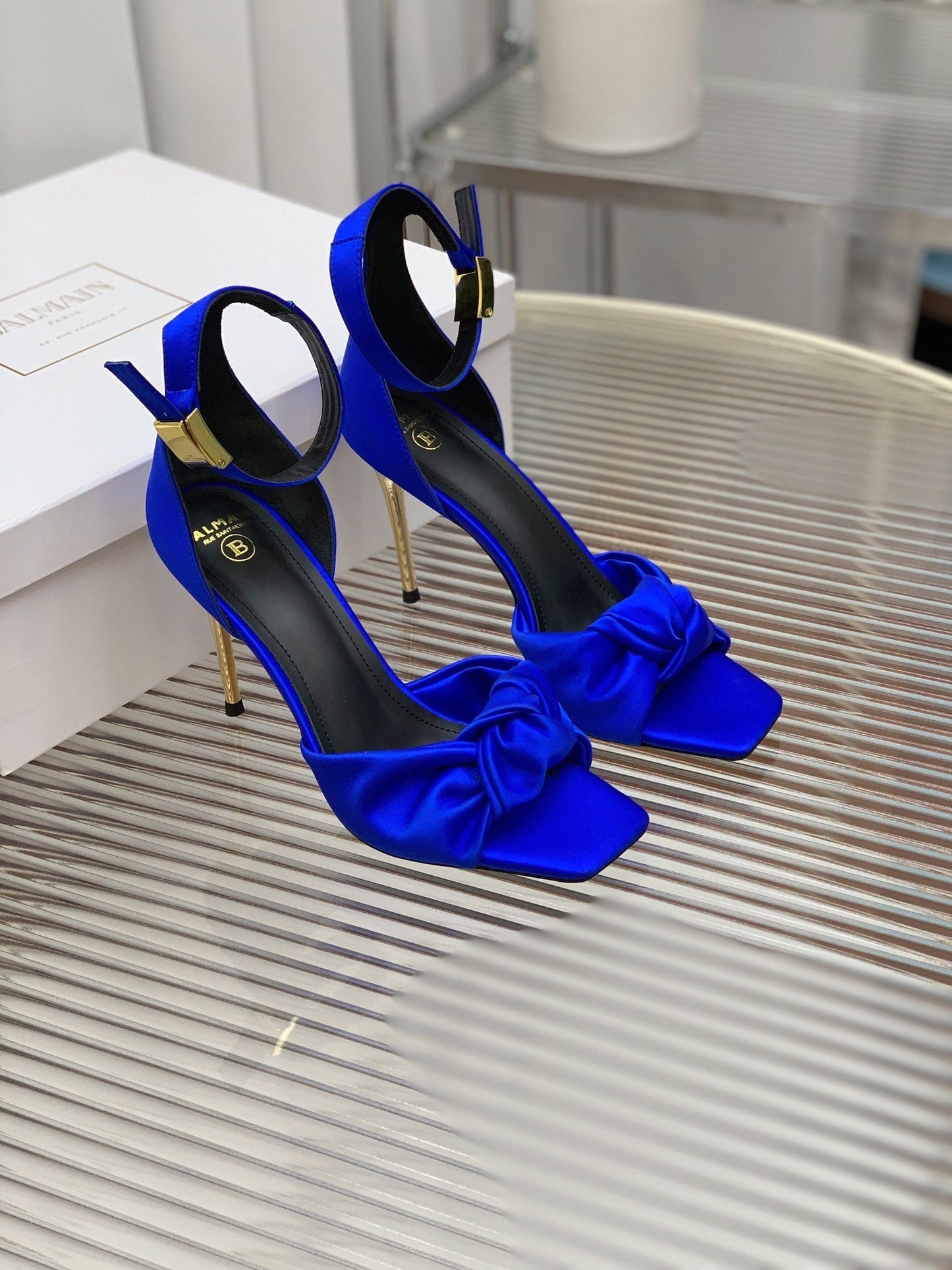 BALMAIN 25S KNOTTED HIGH HEELS 95MM IN DARK BLUE SATIN - 35