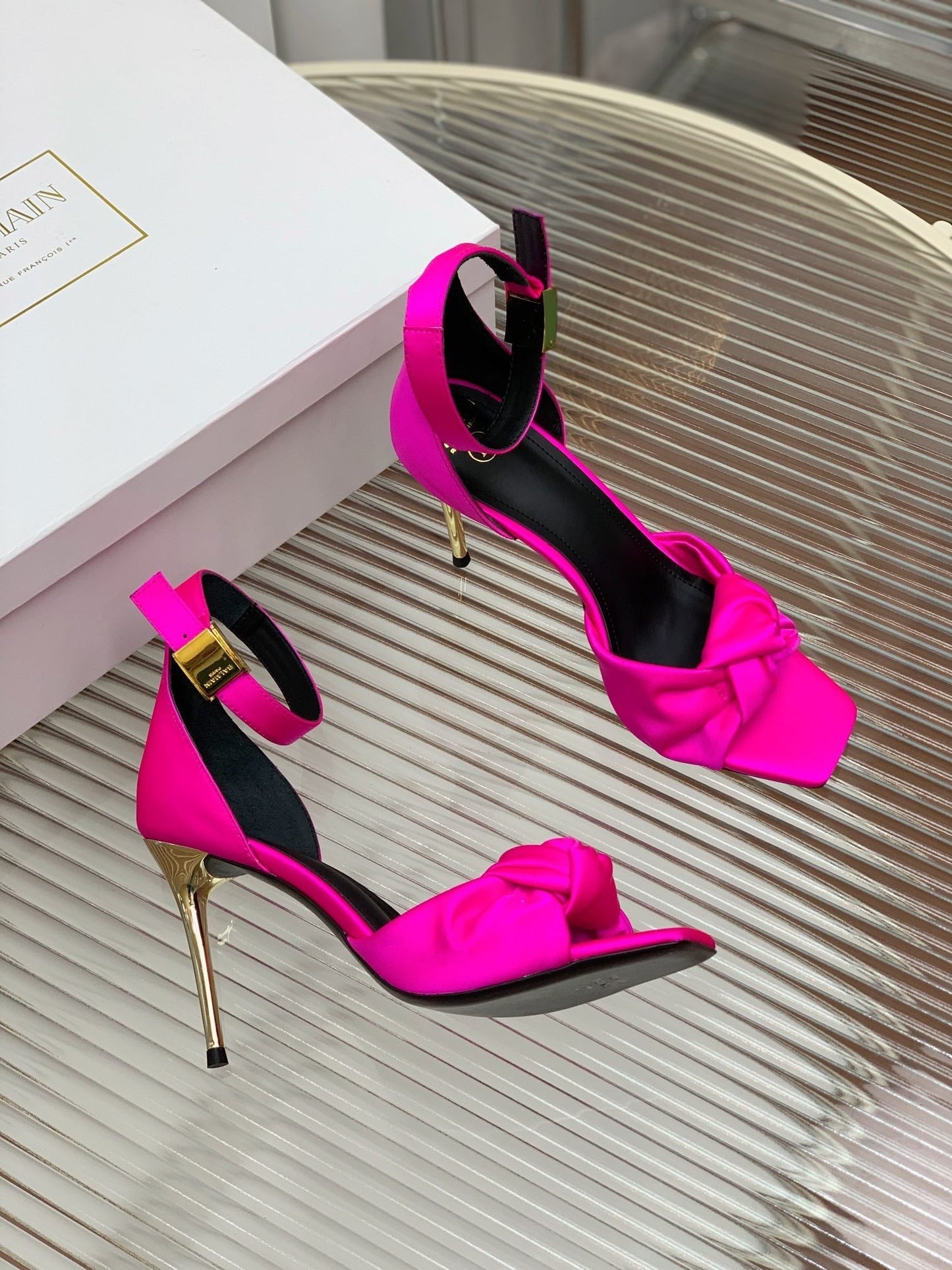 BALMAIN 25S KNOTTED HIGH HEELS 95MM IN NEON PINK SATIN - 35