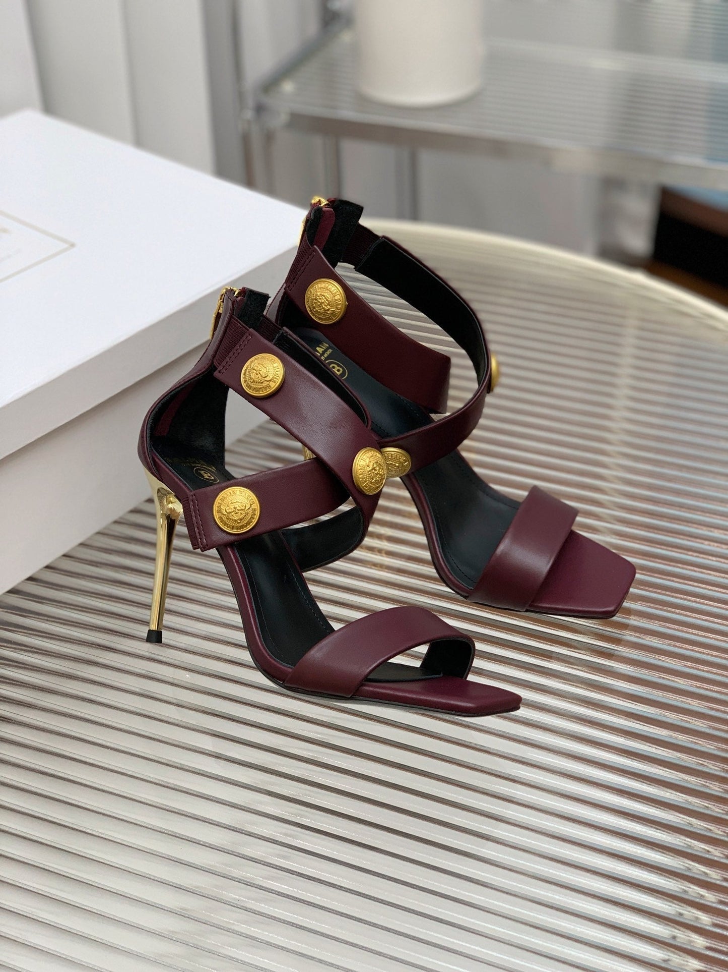 BALMAIN 25S CROSSOVER STRAP HIGH HEELS 95MM IN ROSEWOOD CALFSKIN - 35