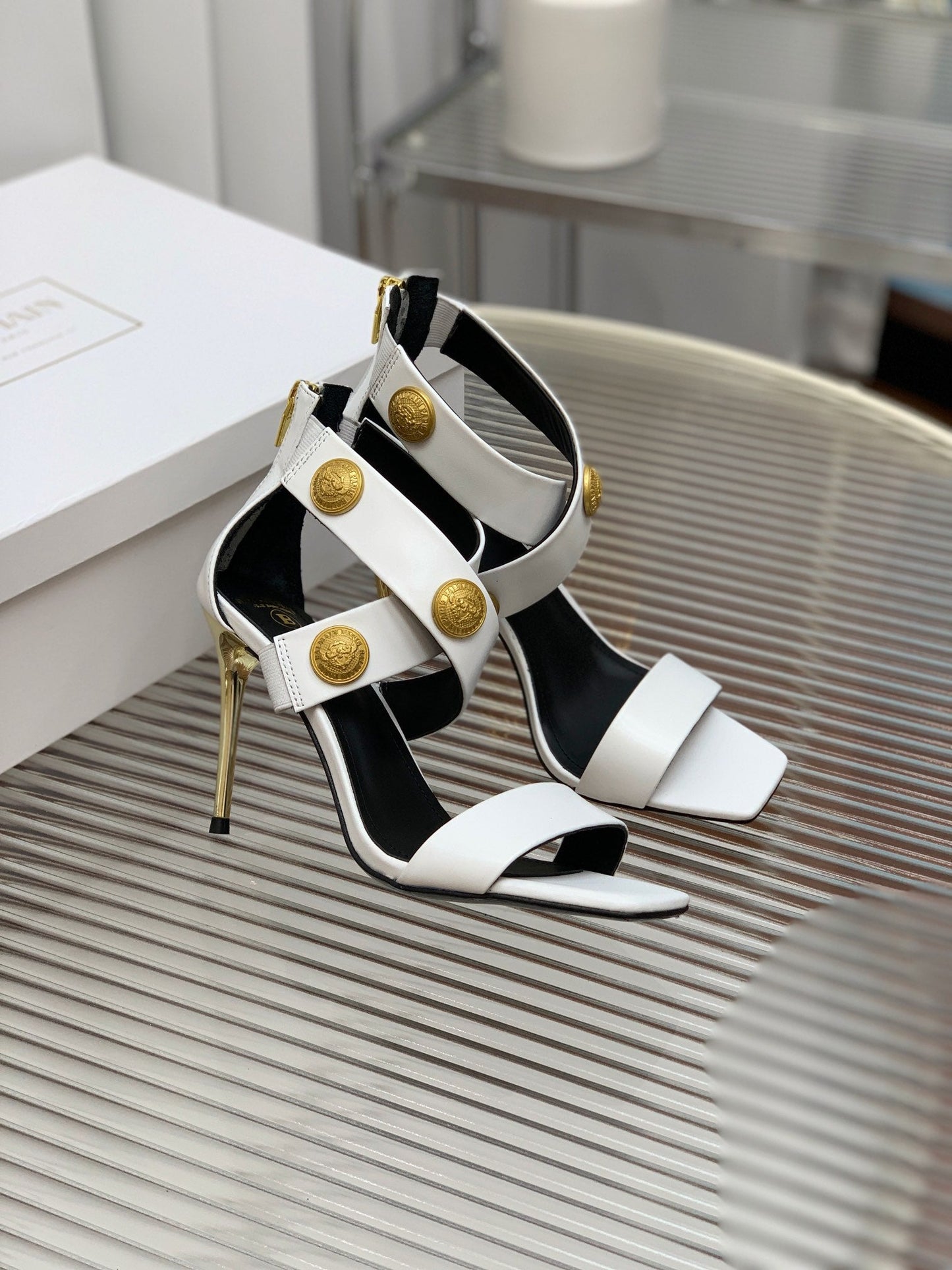 BALMAIN 25S CROSSOVER STRAP HIGH HEELS 95MM IN LIGHT GRAY CALFSKIN - 35