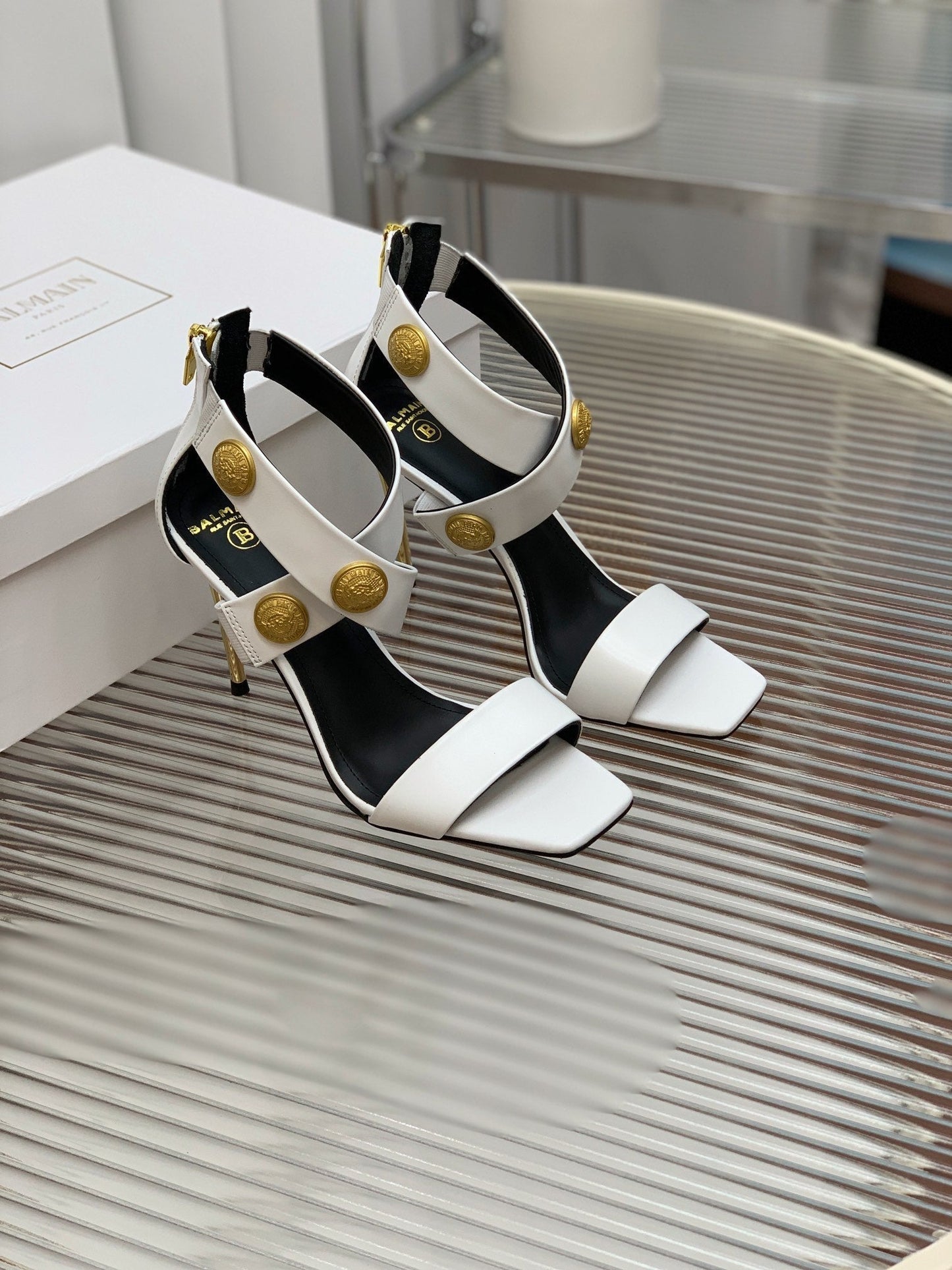 BALMAIN 25S CROSSOVER STRAP HIGH HEELS 95MM IN LIGHT GRAY CALFSKIN - 35
