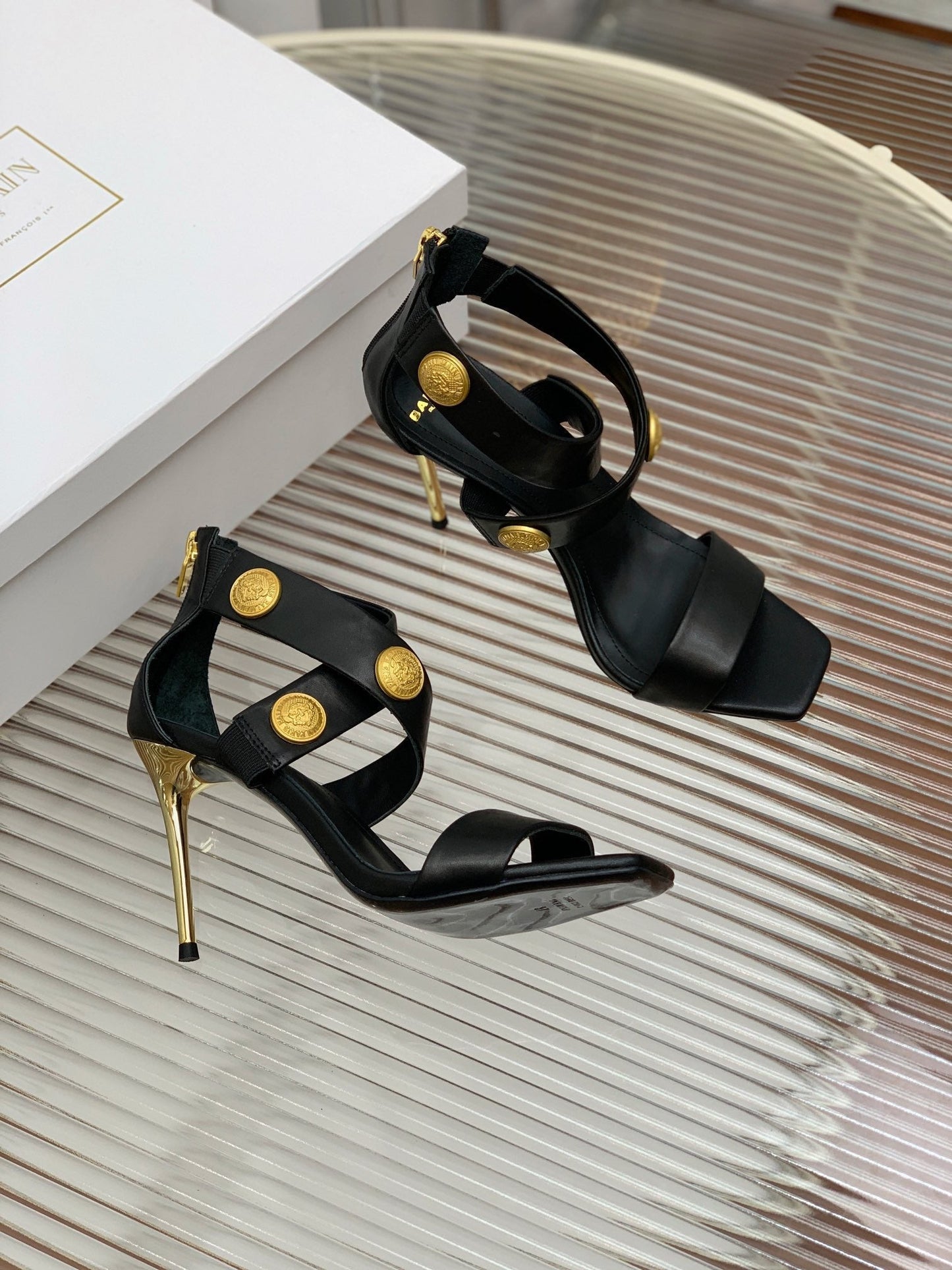BALMAIN 25S CROSSOVER STRAP HIGH HEELS 95MM IN BLACK CALFSKIN - 35