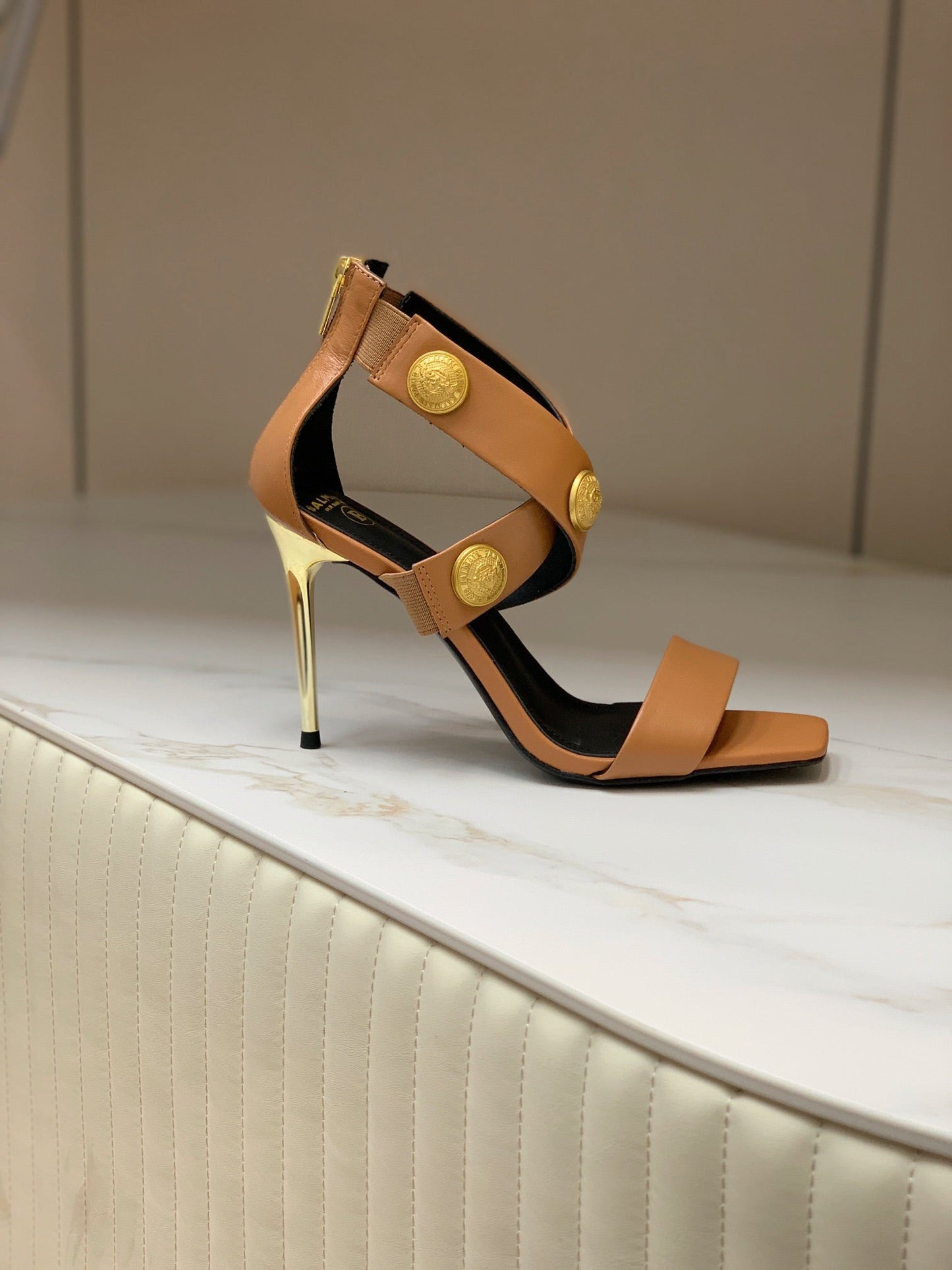 BALMAIN 25S CROSSOVER STRAP HIGH HEELS 95MM IN BROWN CALFSKIN - 35