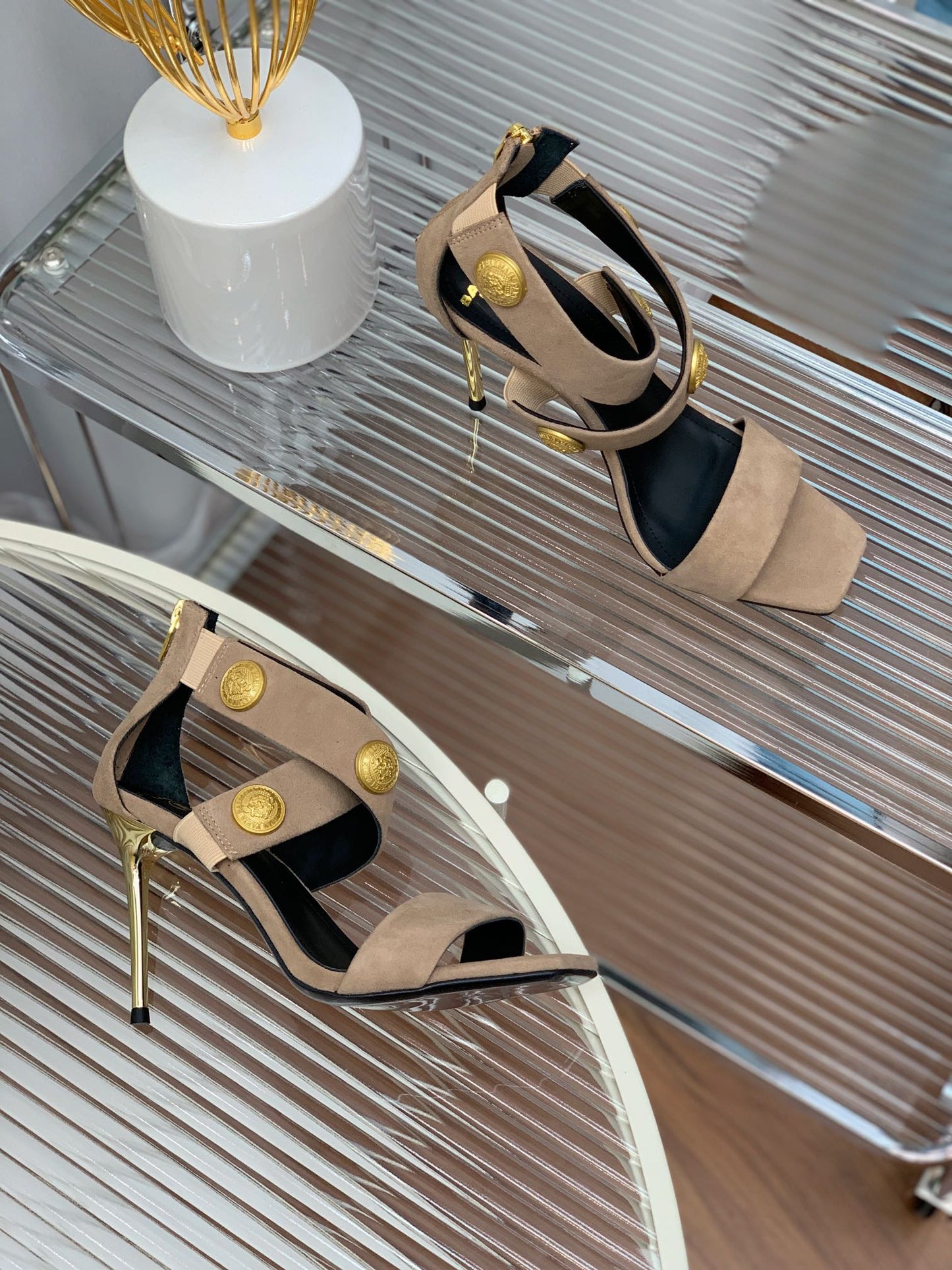 BALMAIN 25S CROSSOVER STRAP HIGH HEELS 95MM IN LIGHT BROWN SUEDE - 35