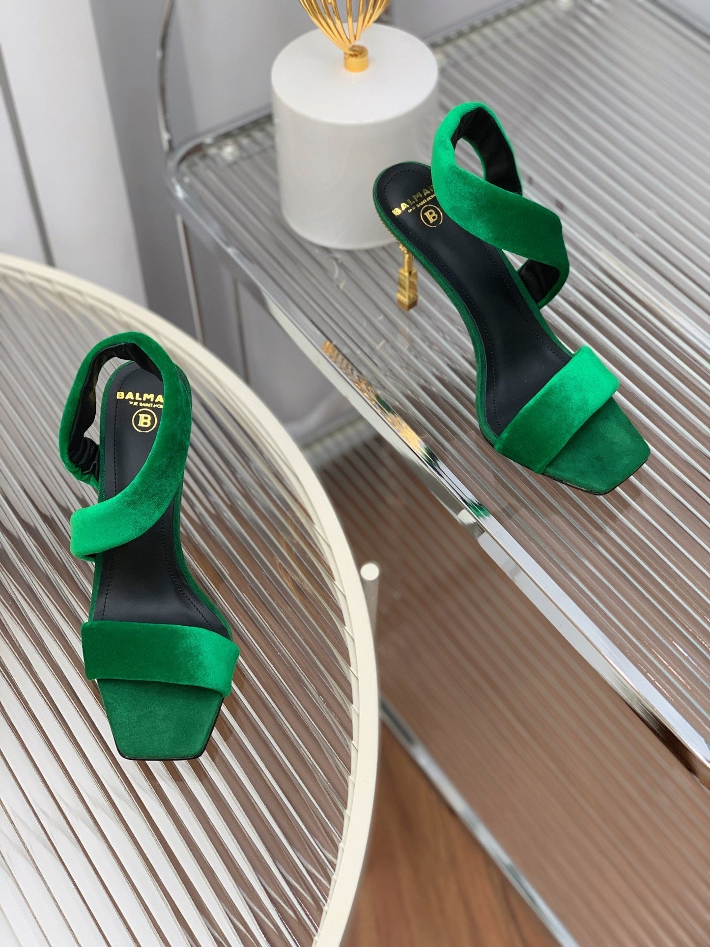 BALMAIN 25S MONETA HEELED SANDALS 95MM IN DARK GREEN VELVET - 35