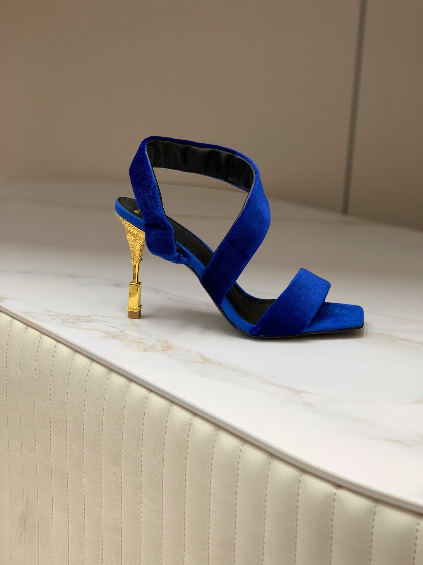 BALMAIN 25S MONETA HEELED SANDALS 95MM IN DARK BLUE VELVET - 35