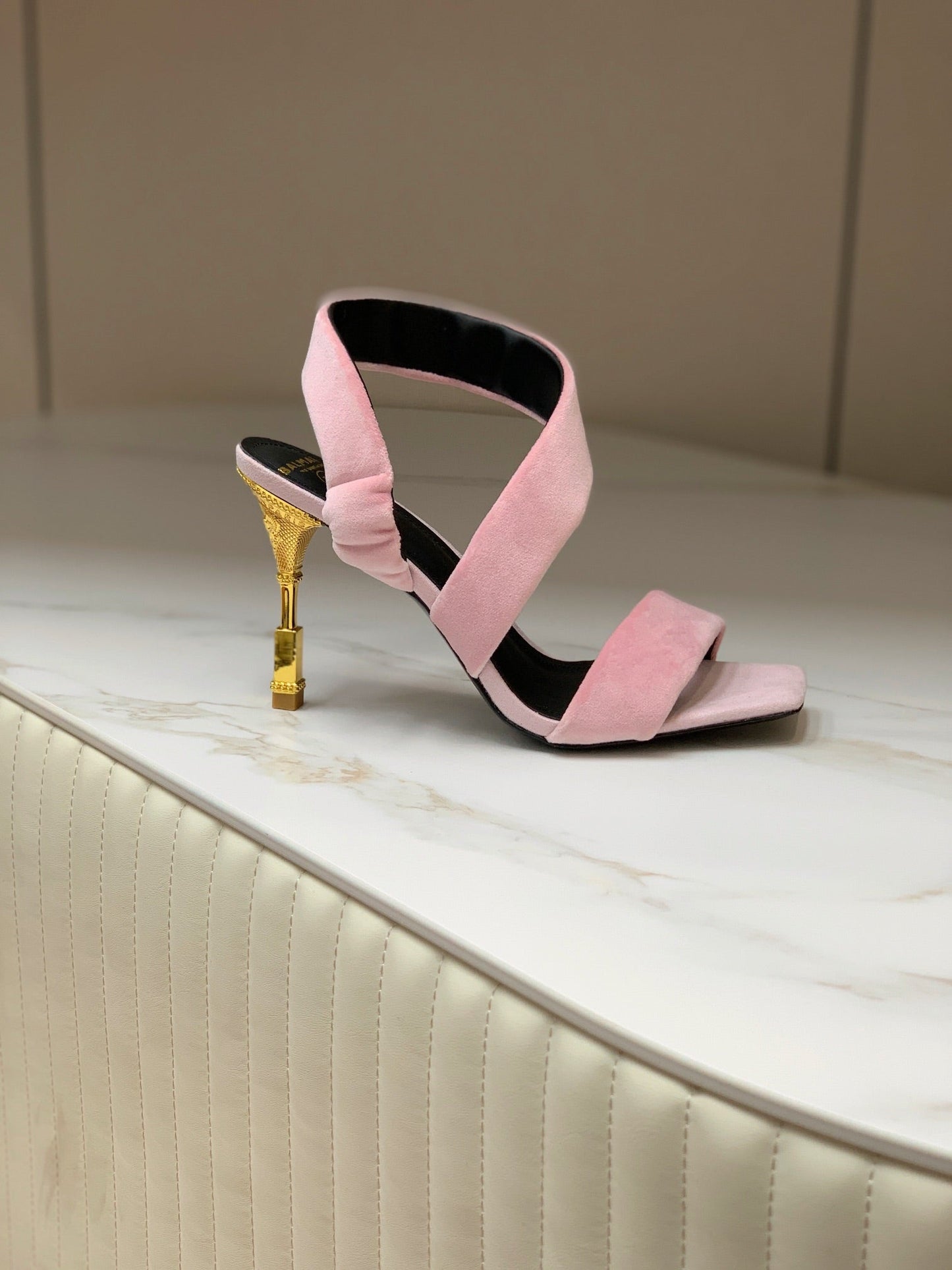 BALMAIN 25S MONETA HEELED SANDALS 95MM IN BABY PINK VELVET - 35