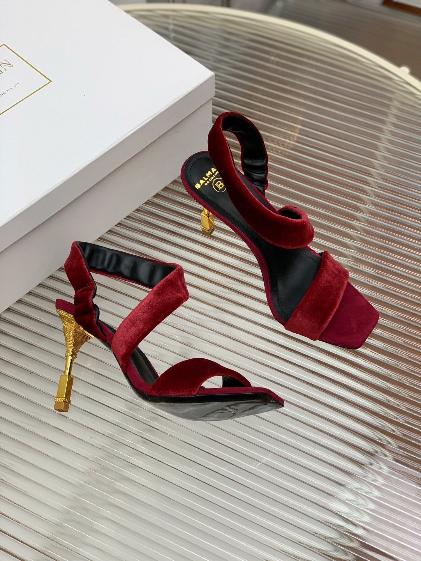 BALMAIN 25S MONETA HEELED SANDALS 95MM IN DARK CRIMSON VELVET - 35