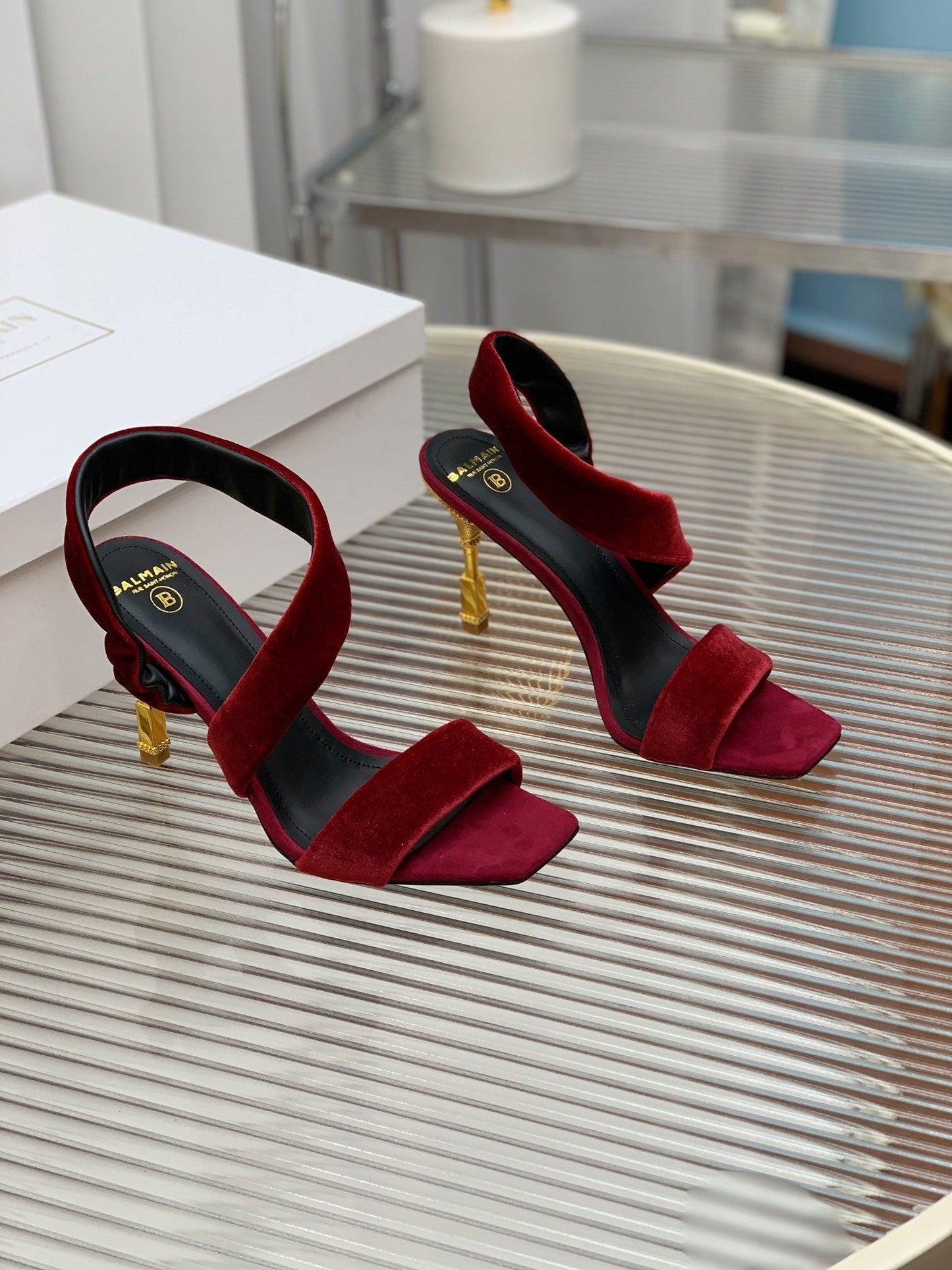 BALMAIN 25S MONETA HEELED SANDALS 95MM IN DARK CRIMSON VELVET - 35