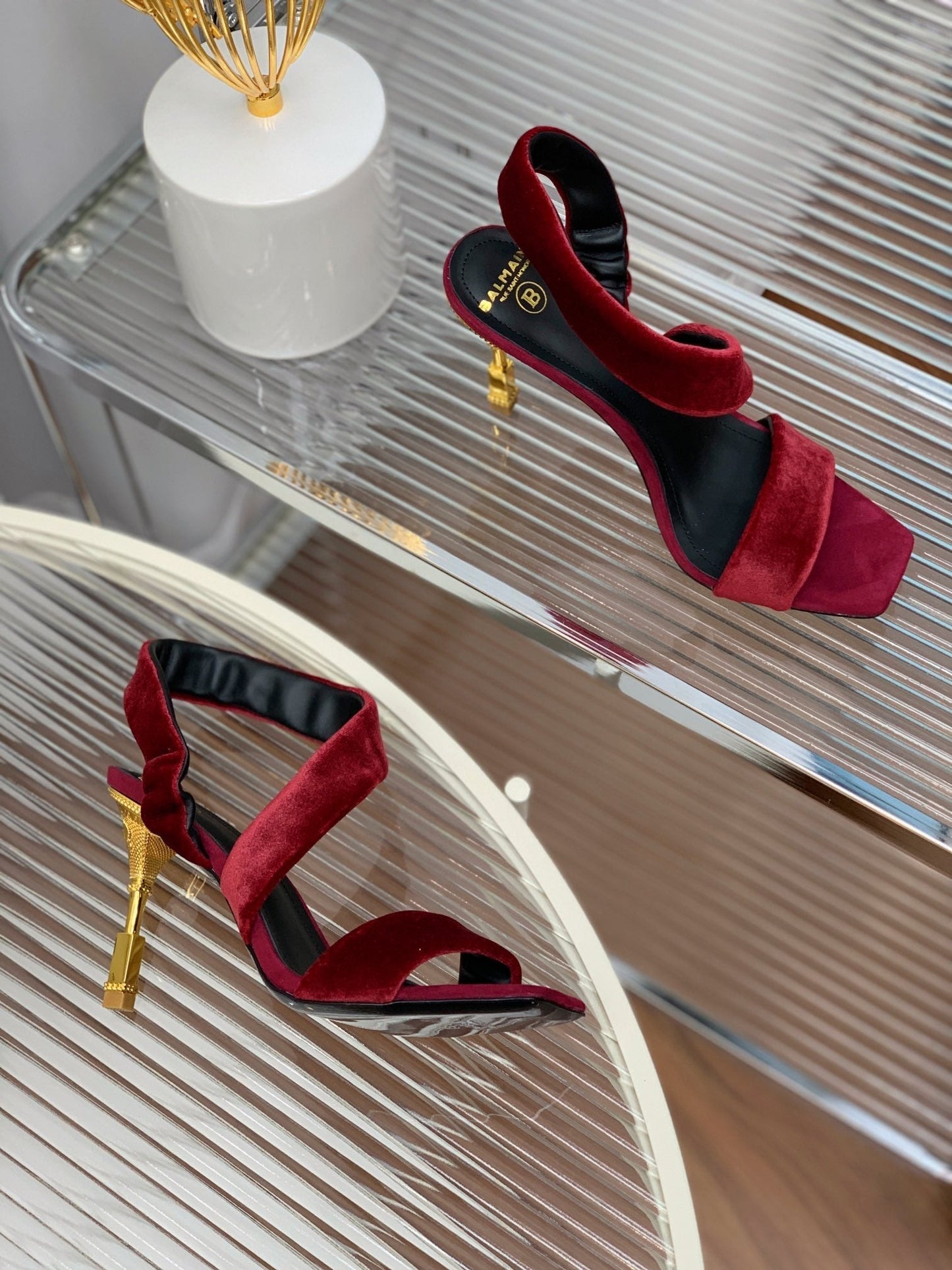 BALMAIN 25S MONETA HEELED SANDALS 95MM IN DARK CRIMSON VELVET - 35
